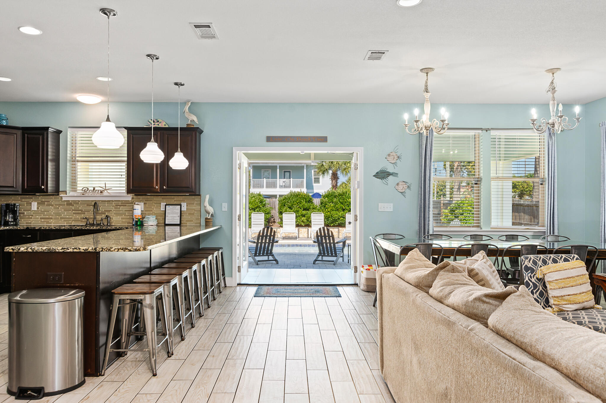 CRYSTAL BEACH - Residential