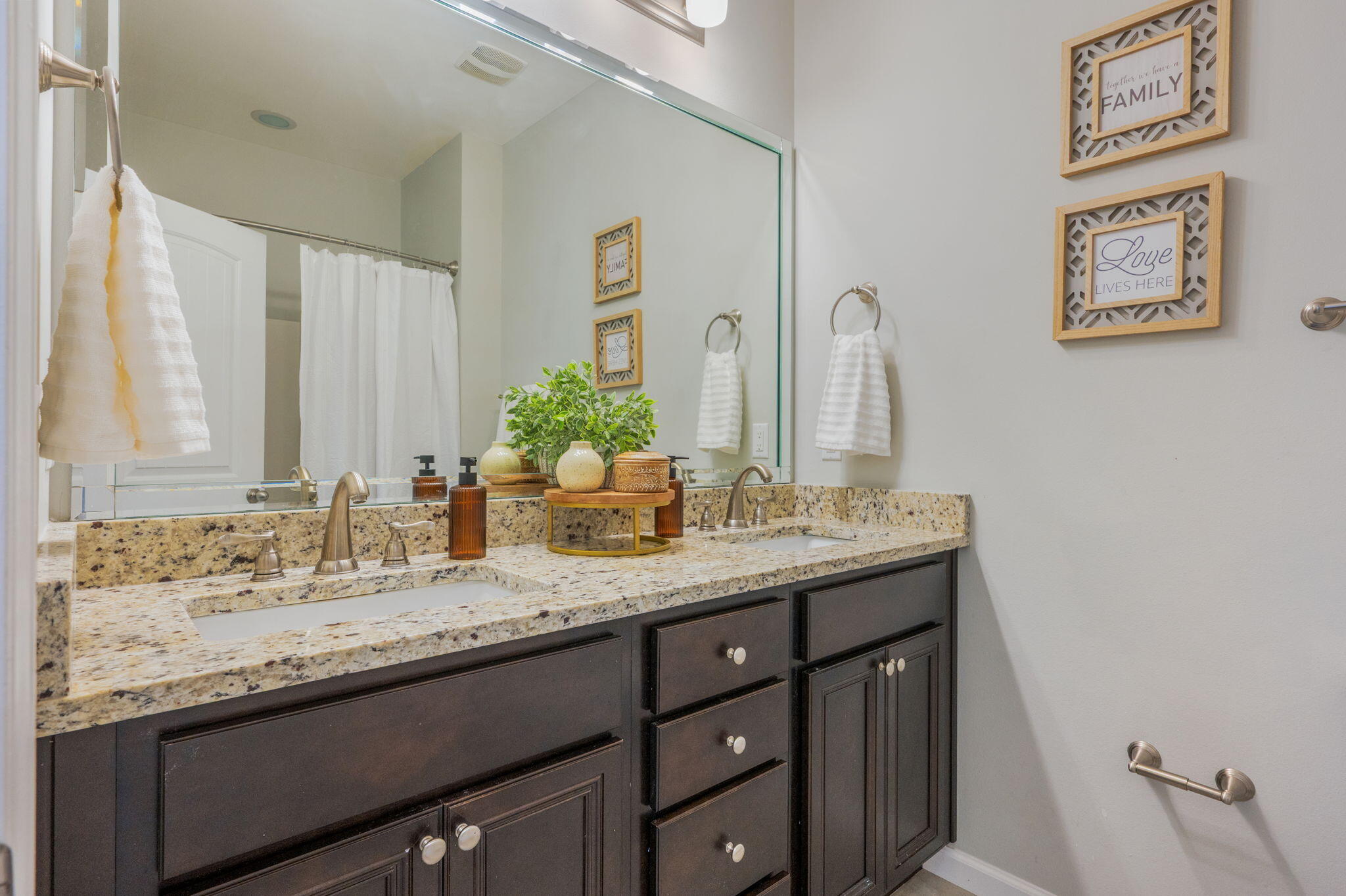 Traditions at Walton Oaks - Residential