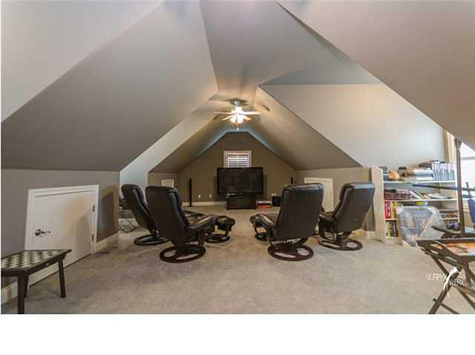 LEGION PARK LANDING - Residential Lease