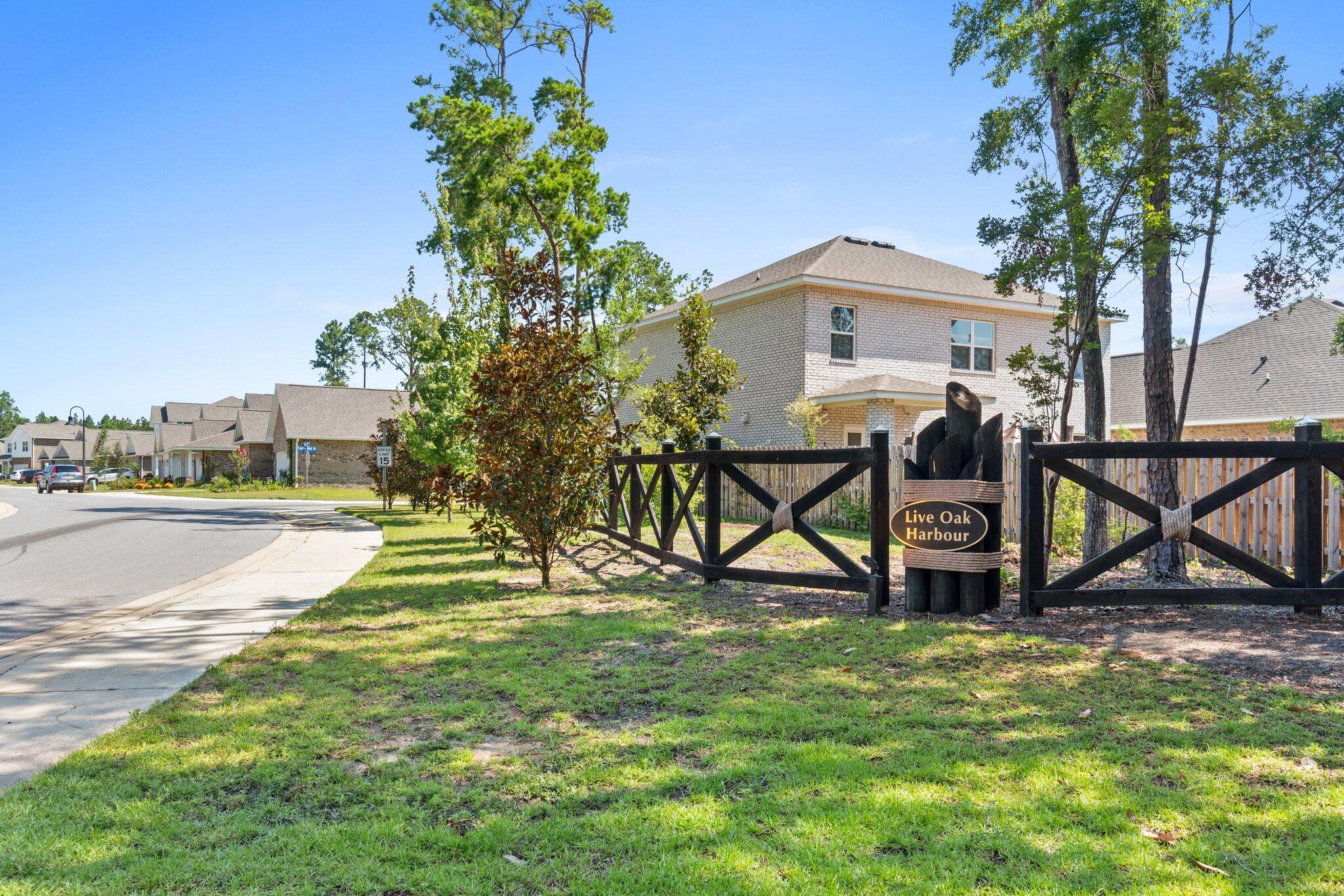 Live Oak Harbor - Residential