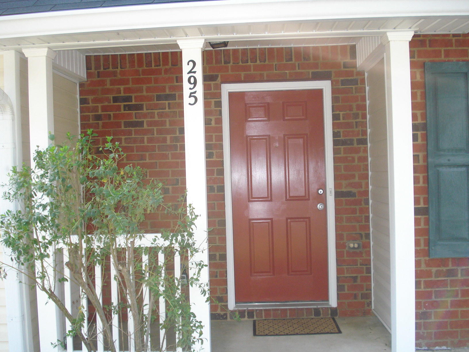 ROLLING PINES - Residential