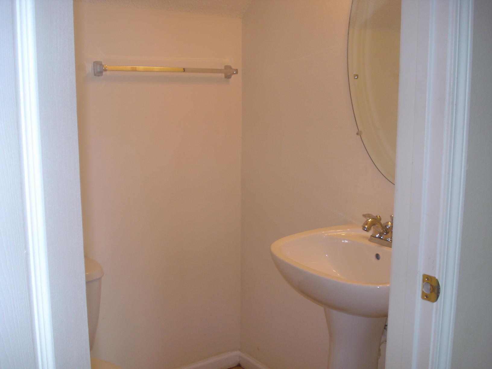 ROLLING PINES - Residential