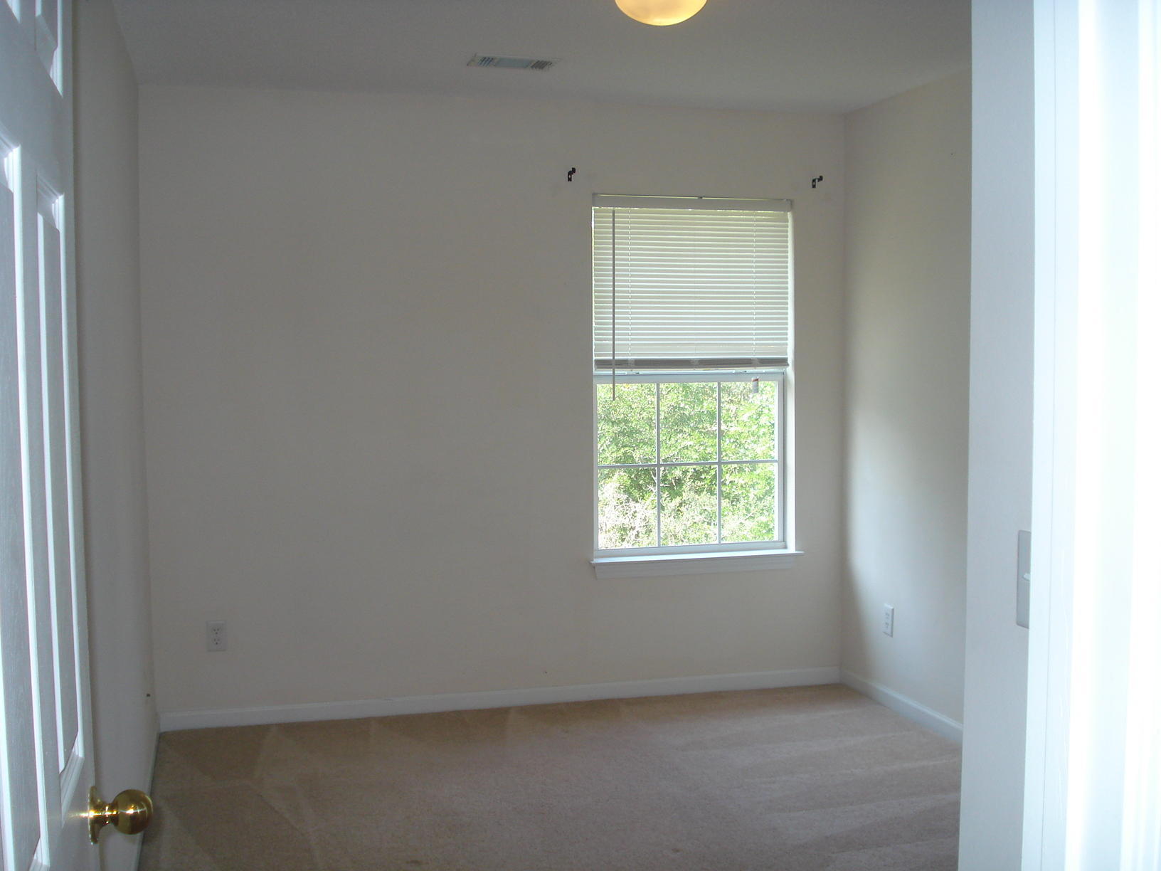 ROLLING PINES - Residential