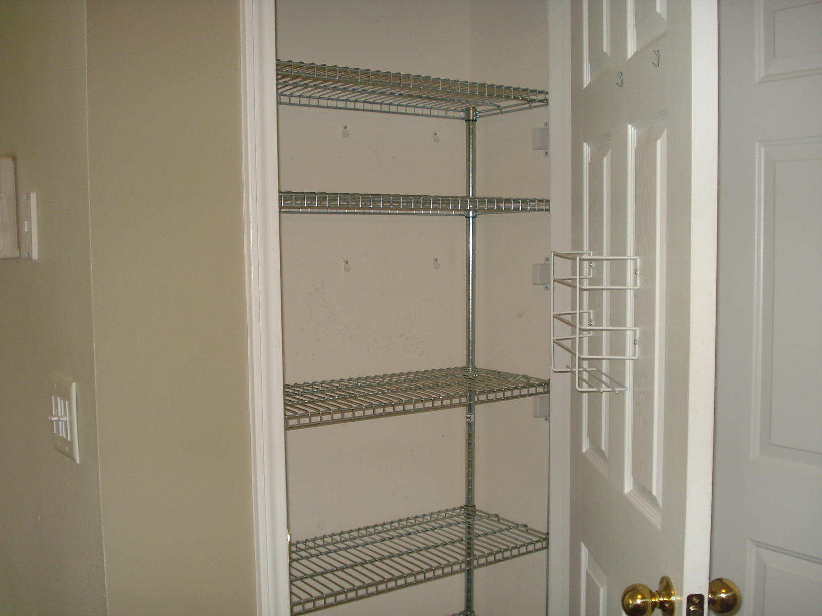 ROLLING PINES - Residential