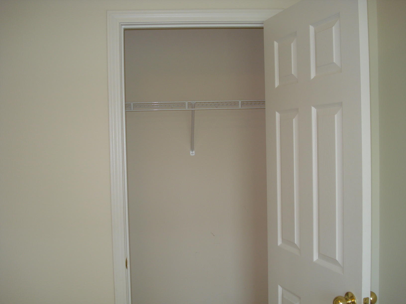 ROLLING PINES - Residential