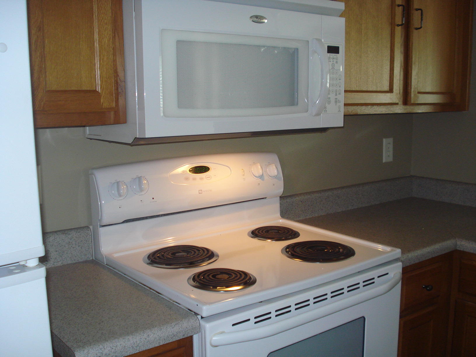 ROLLING PINES - Residential