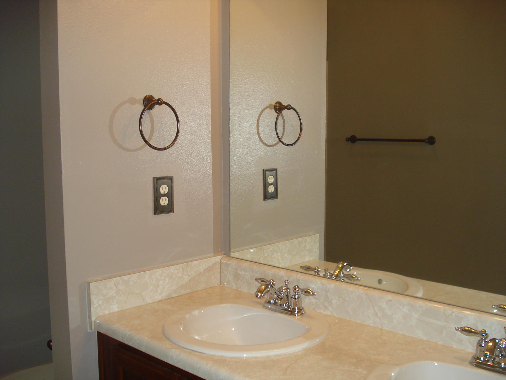 ROLLING PINES - Residential