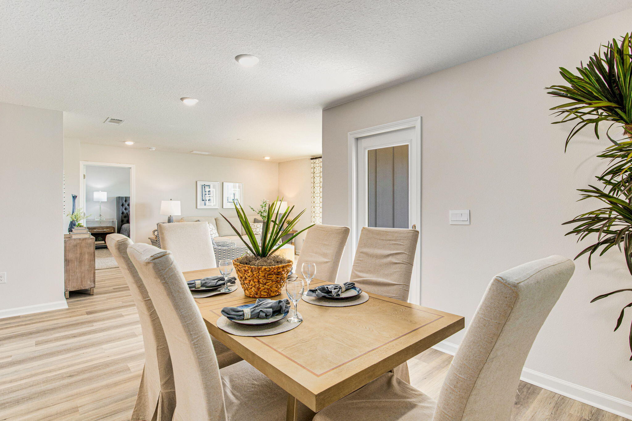 HIGHLANDS - Residential