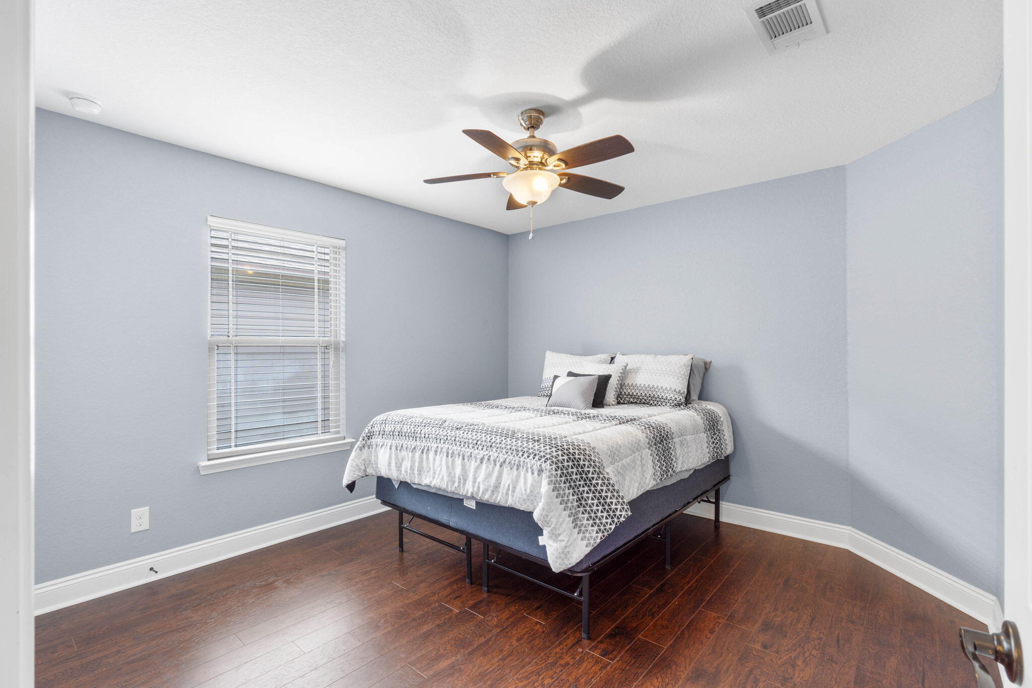 NAVARRE S/D 2ND ADDN - Residential