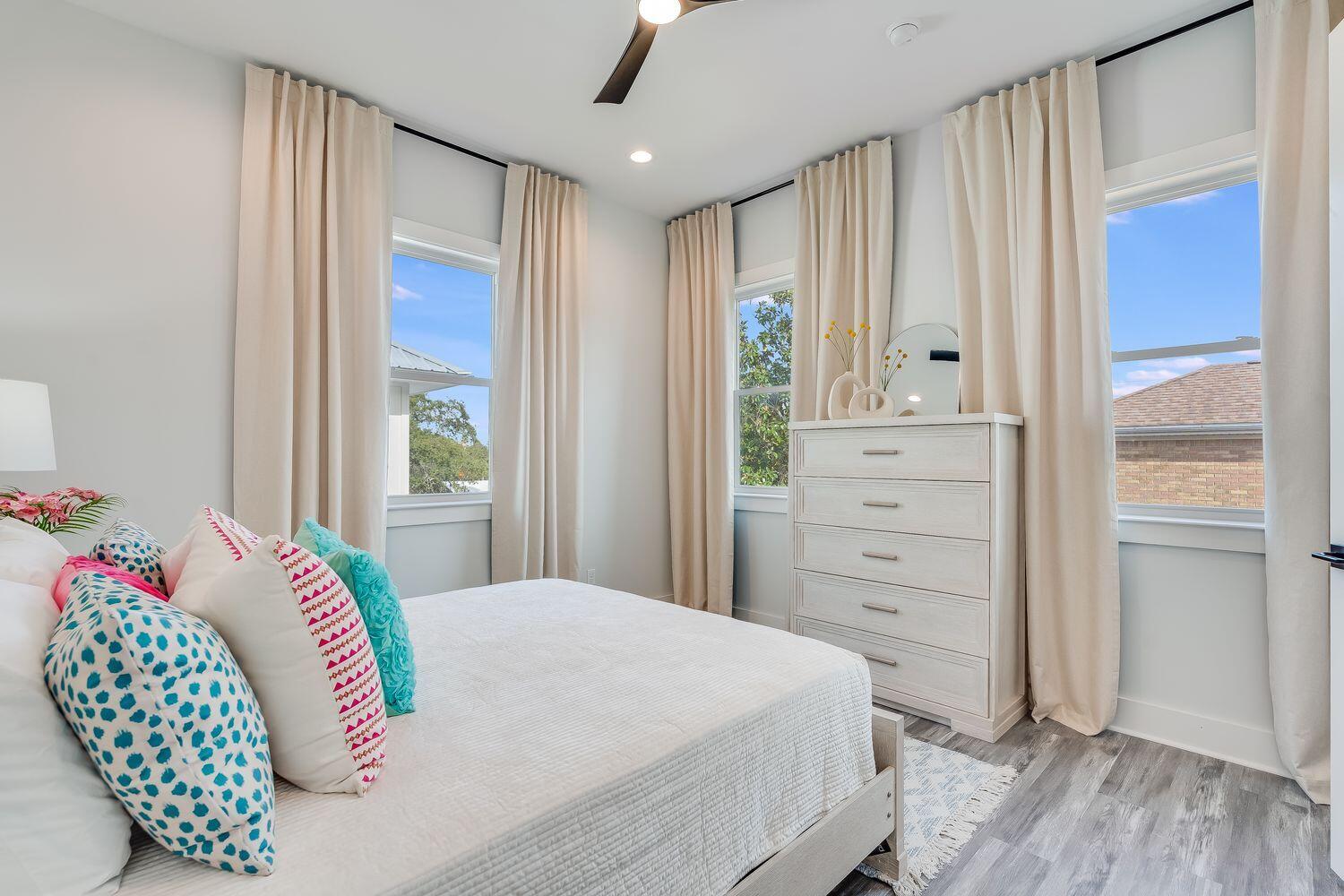 Daugette Add-Bahm Bch - Residential