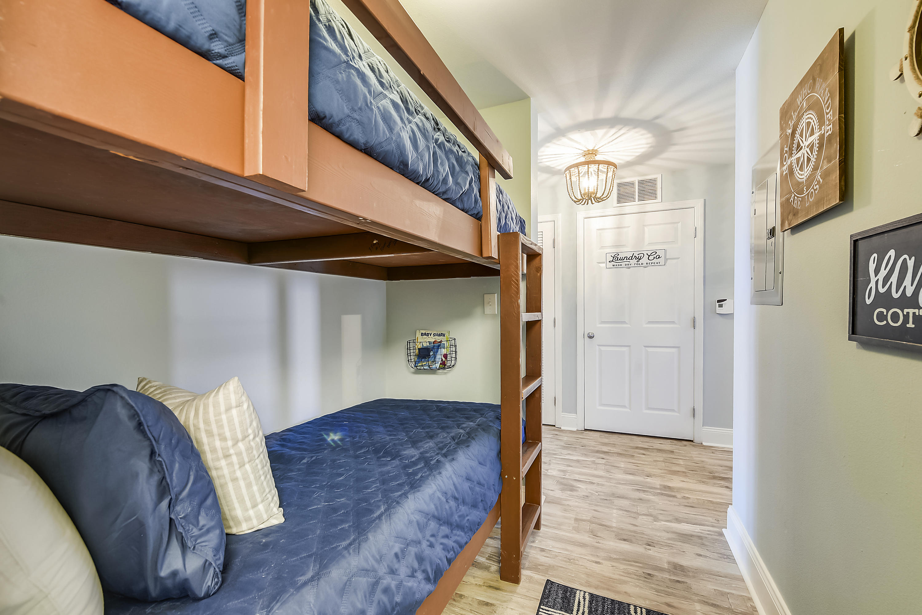 Laketown Wharf - Residential