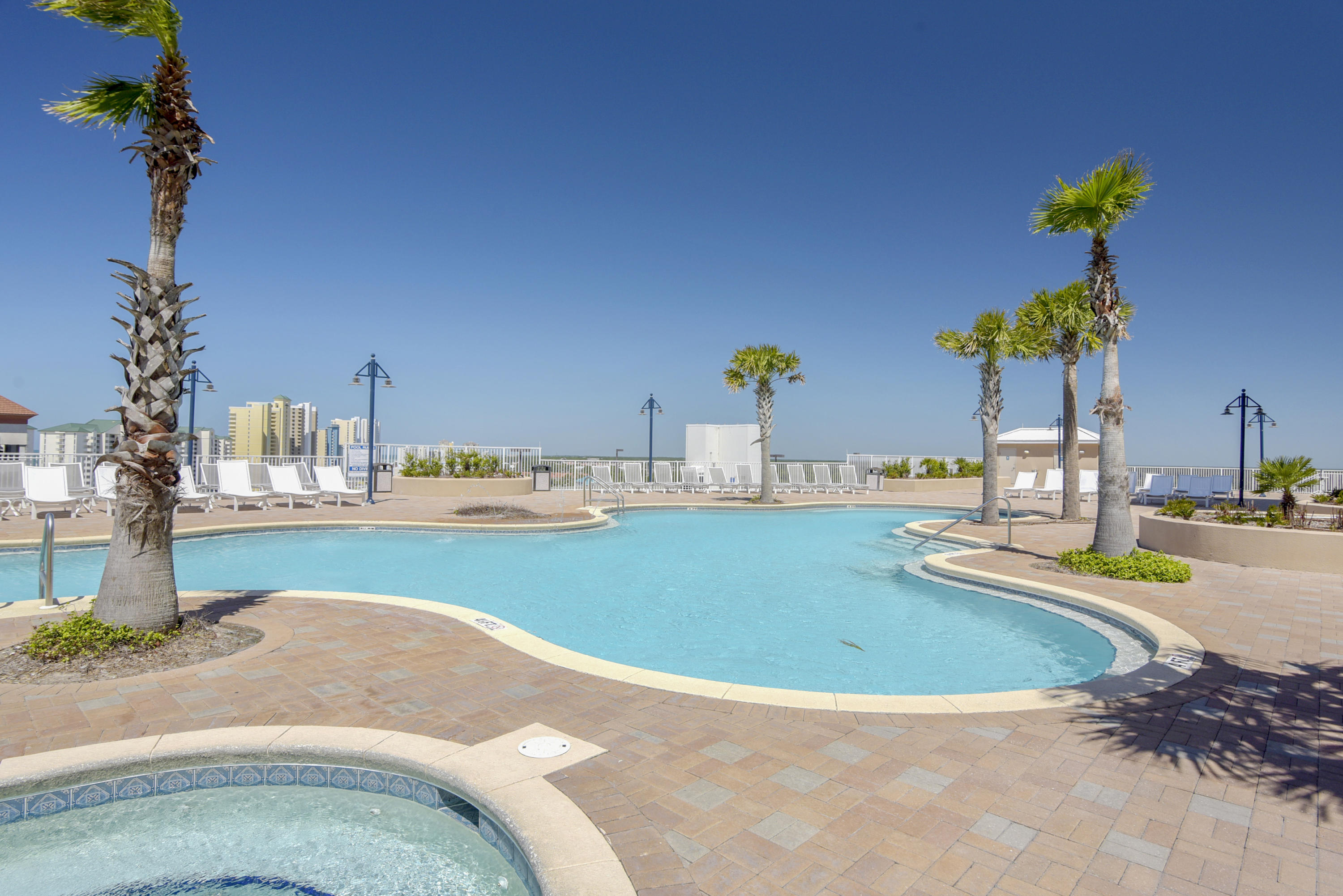 Laketown Wharf - Residential