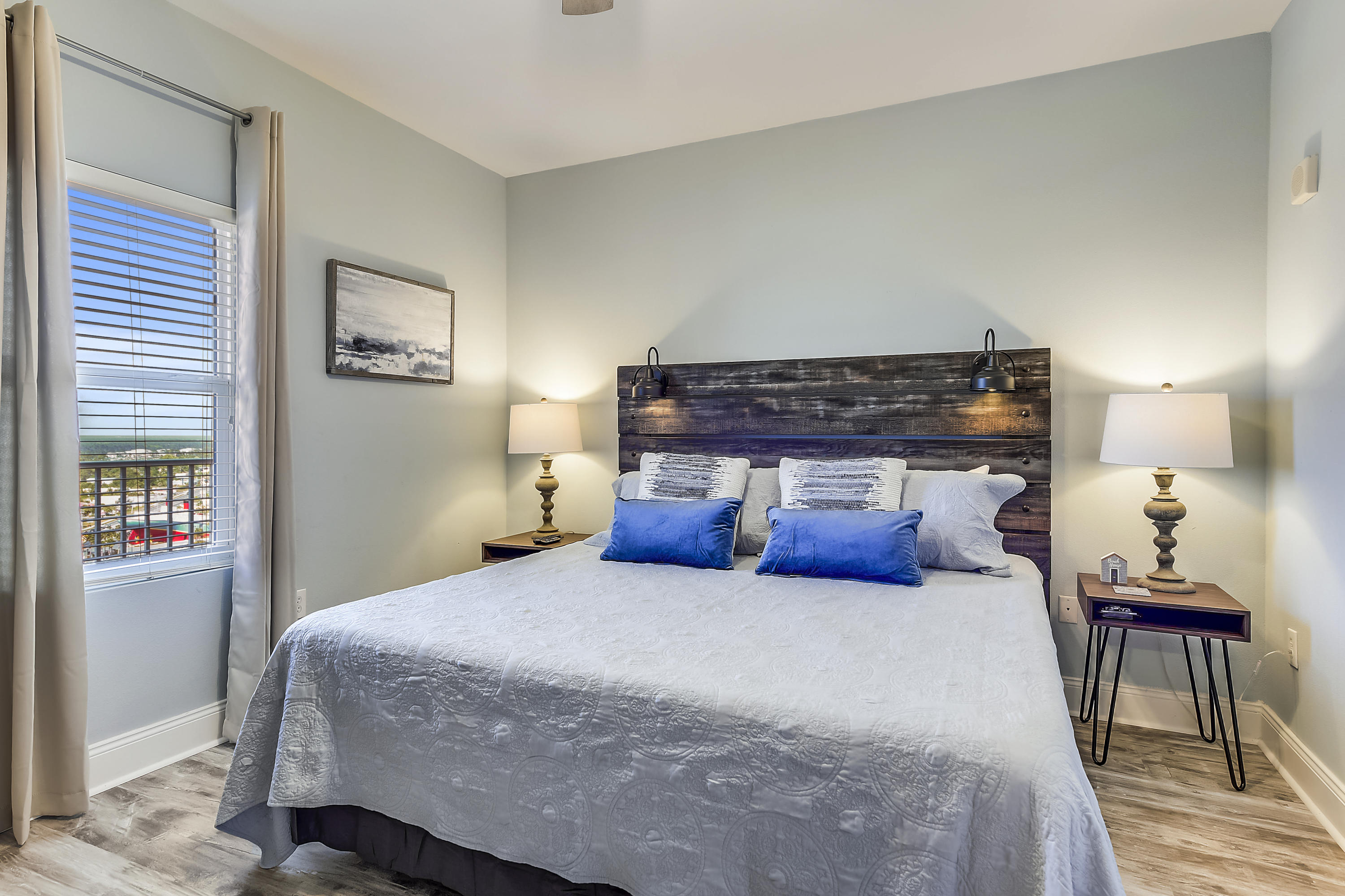 Laketown Wharf - Residential