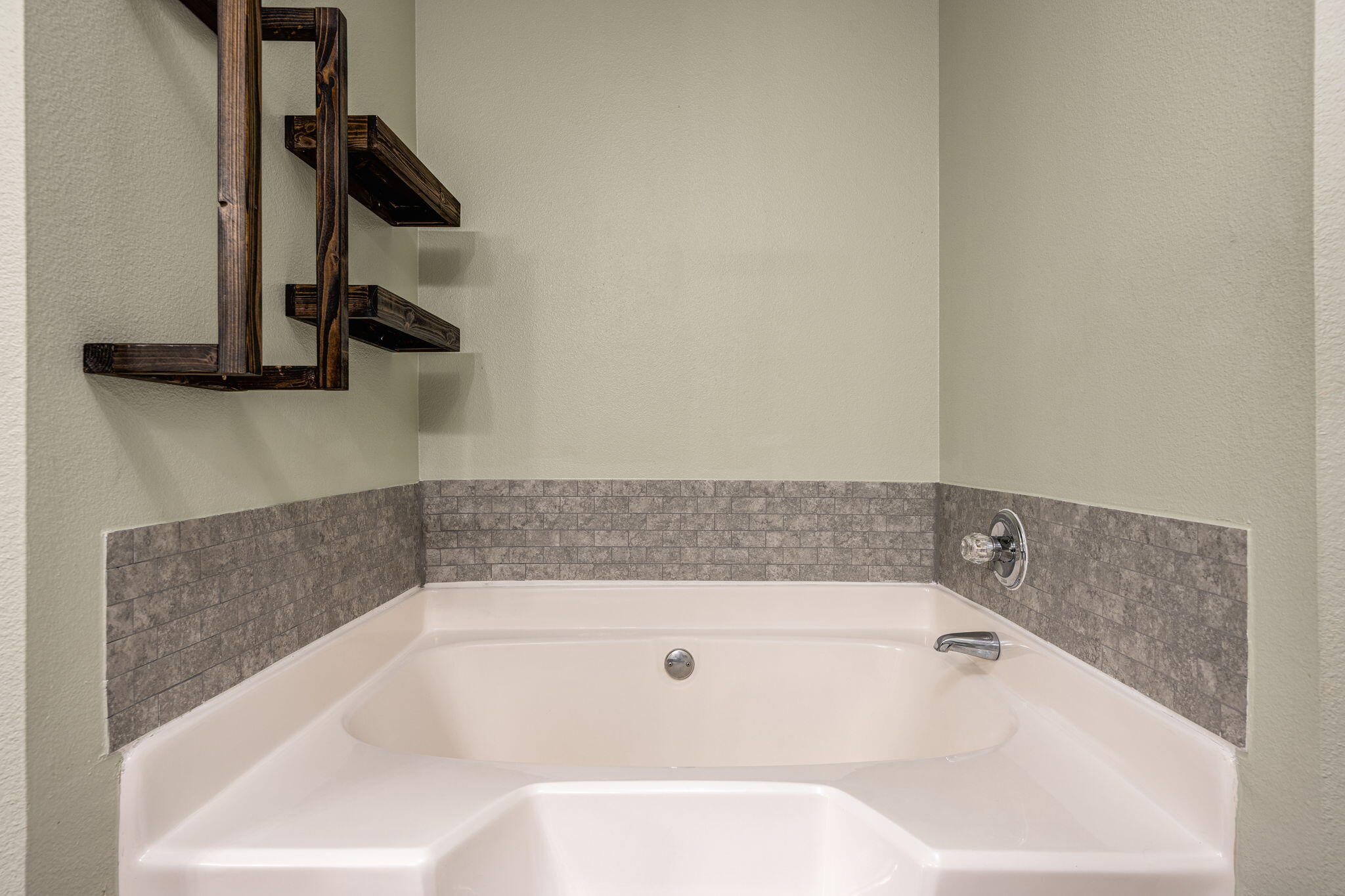 LEE FARMS PH I - Residential