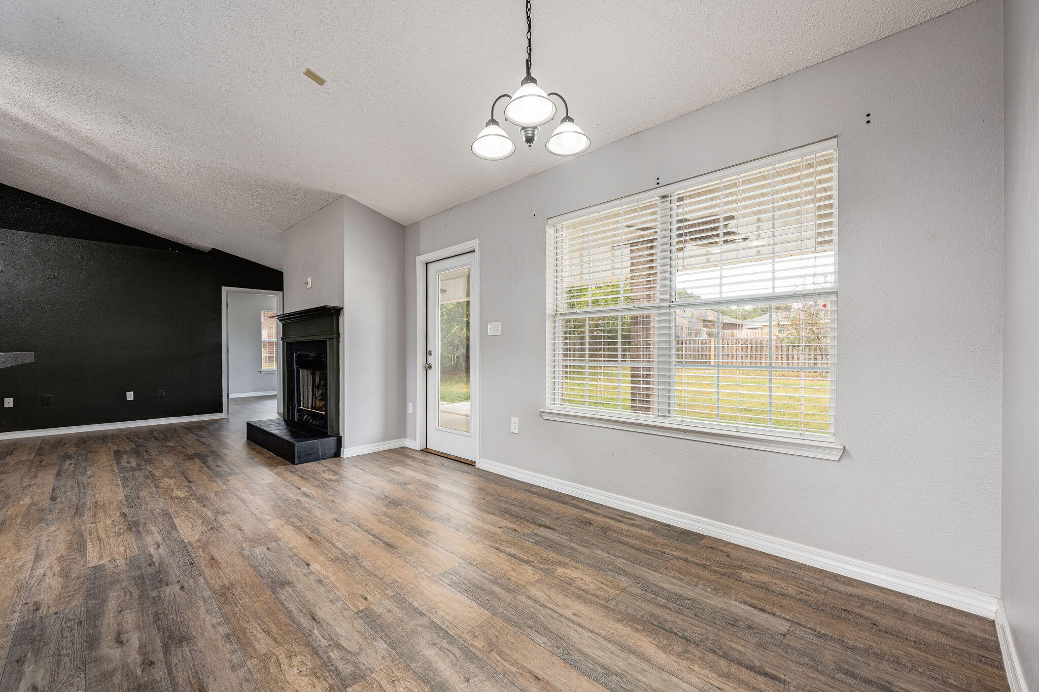 LEE FARMS PH I - Residential