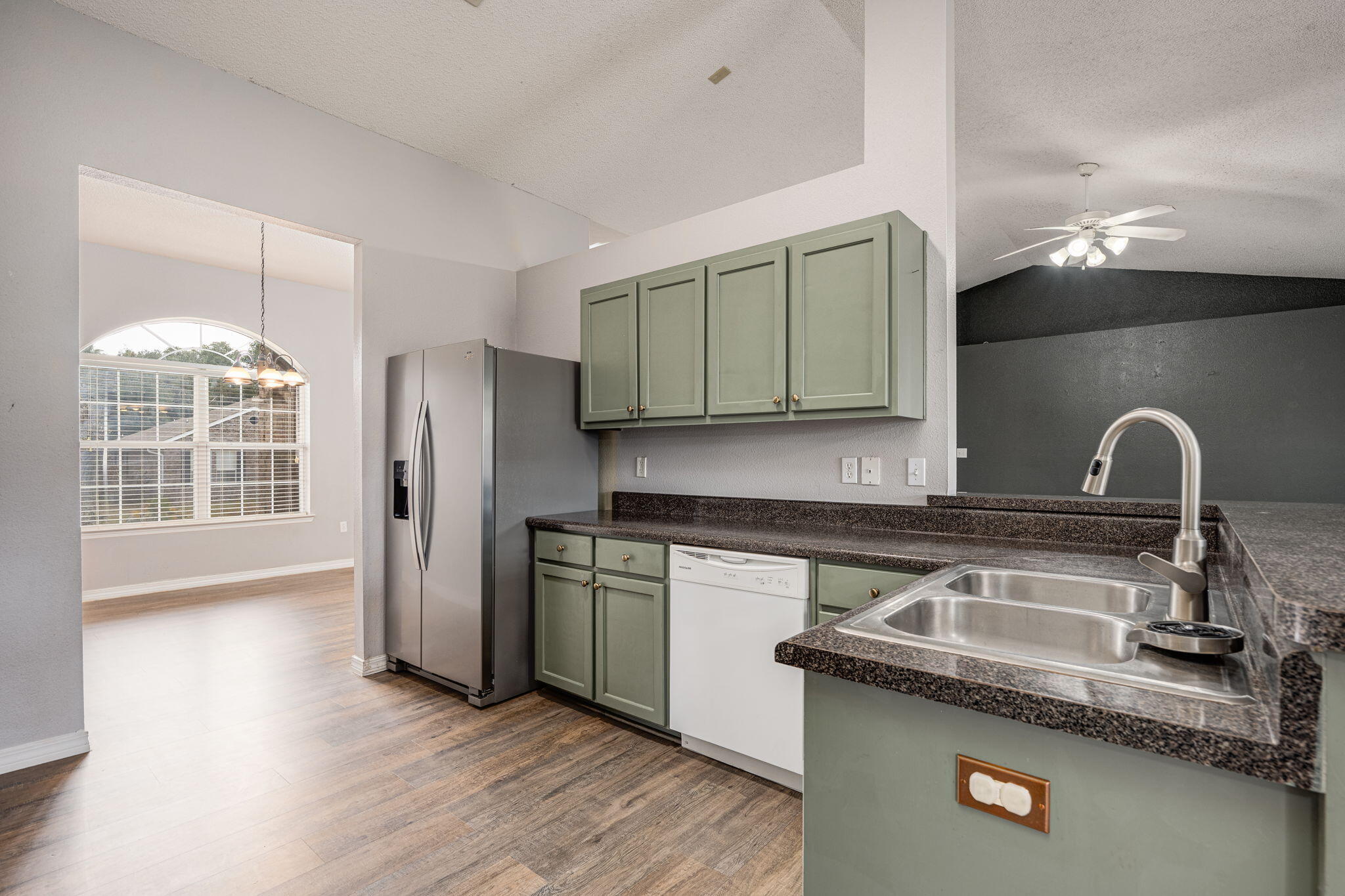 LEE FARMS PH I - Residential