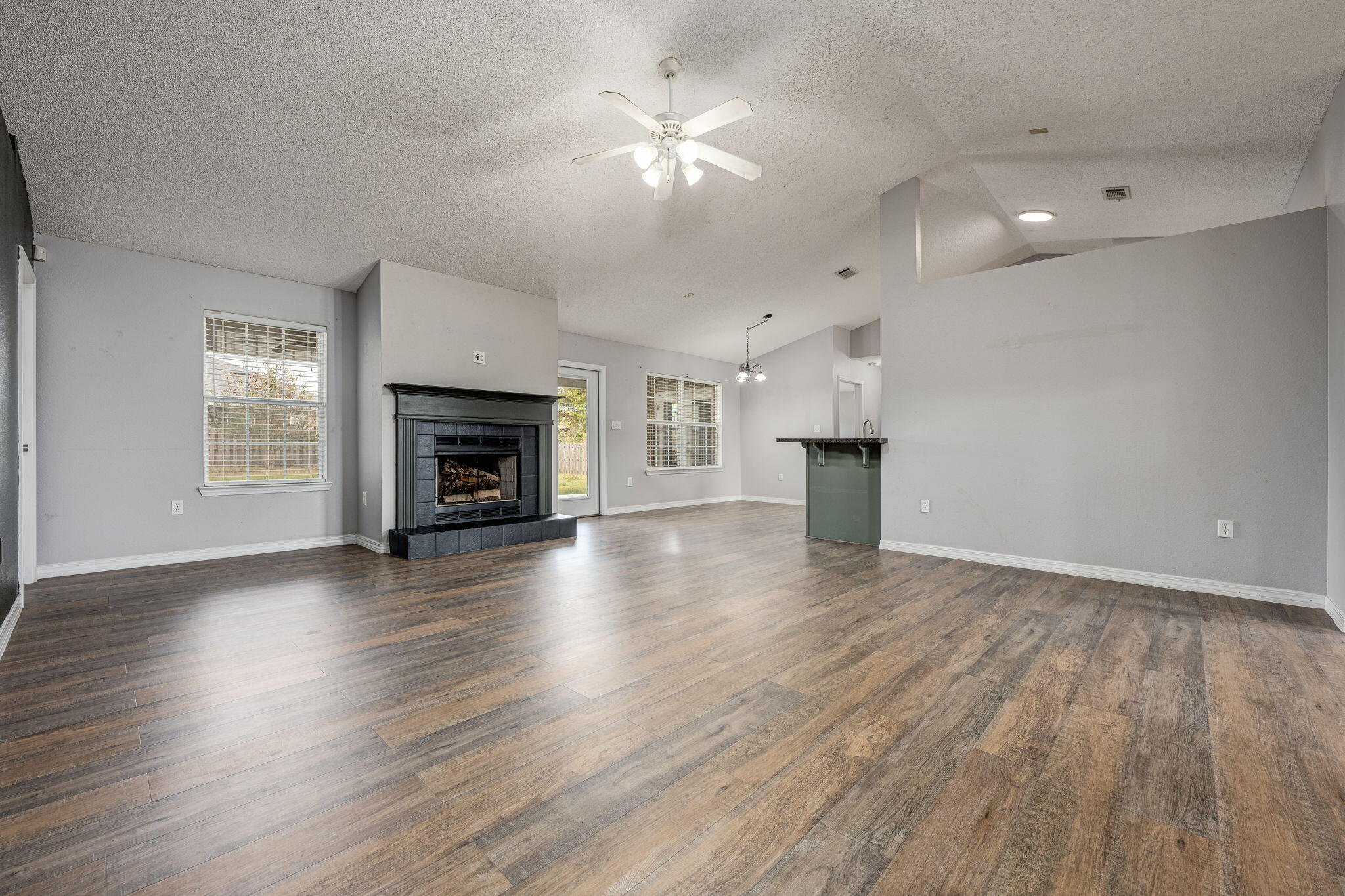 LEE FARMS PH I - Residential
