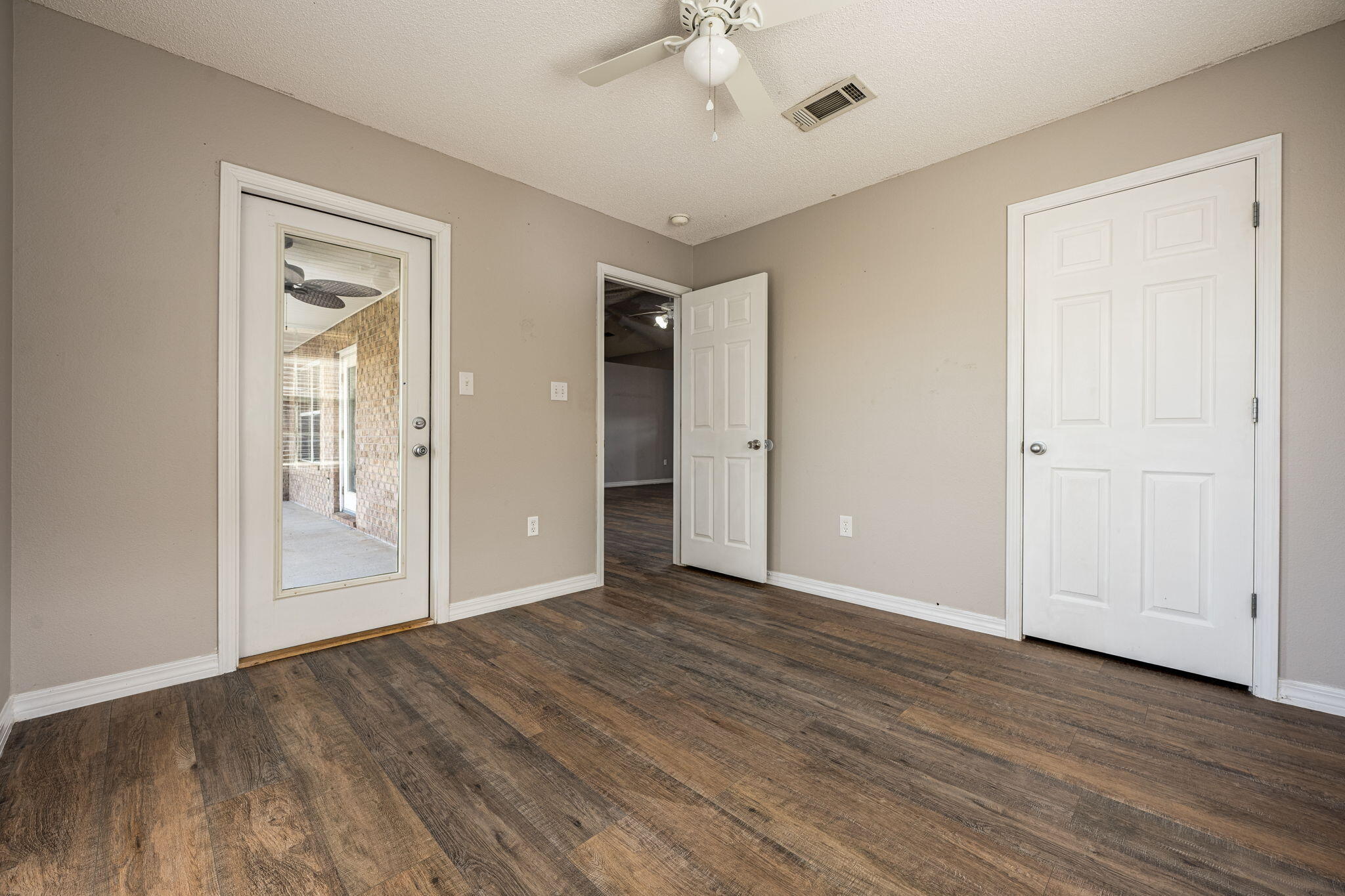 LEE FARMS PH I - Residential