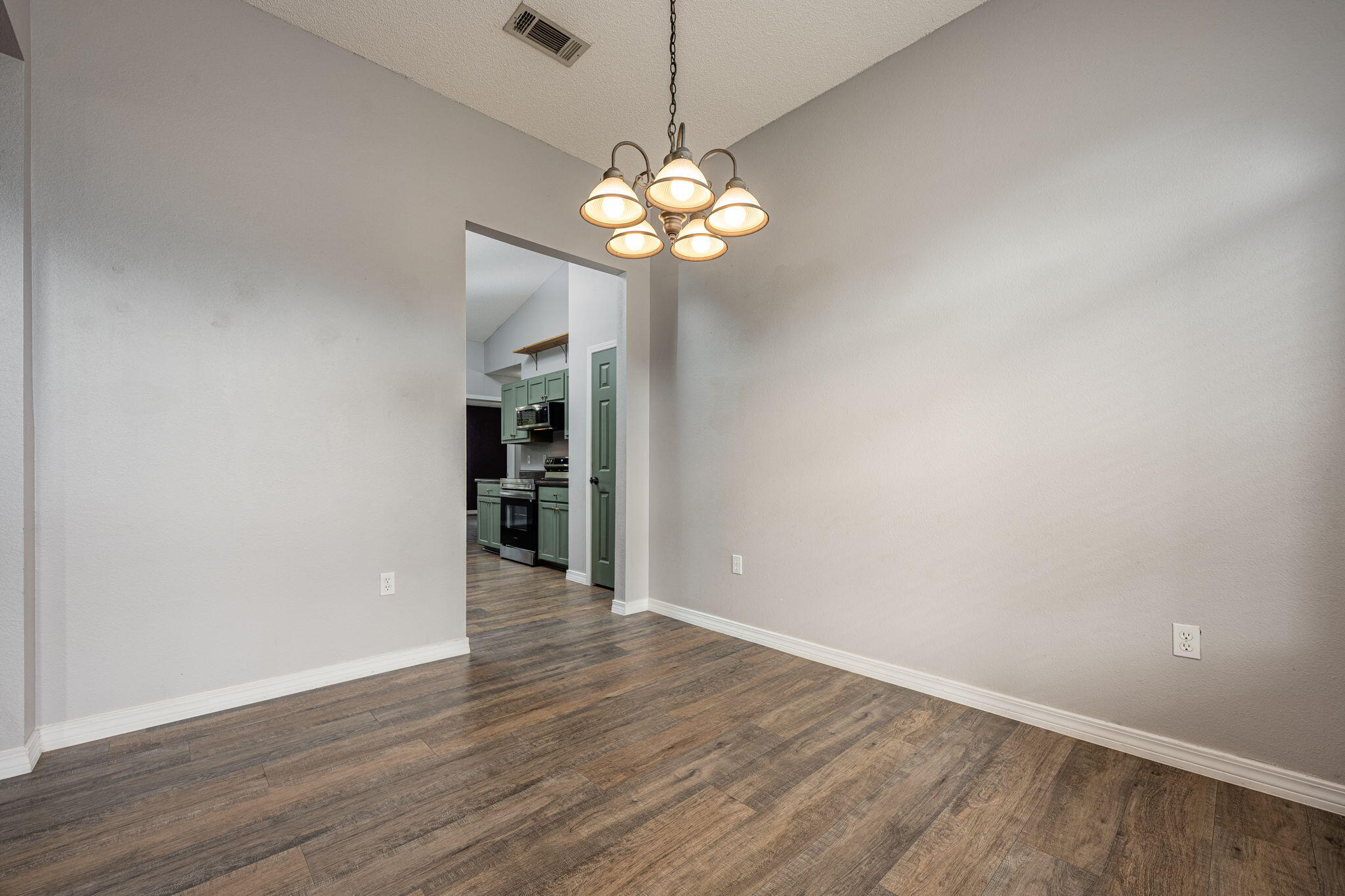 LEE FARMS PH I - Residential