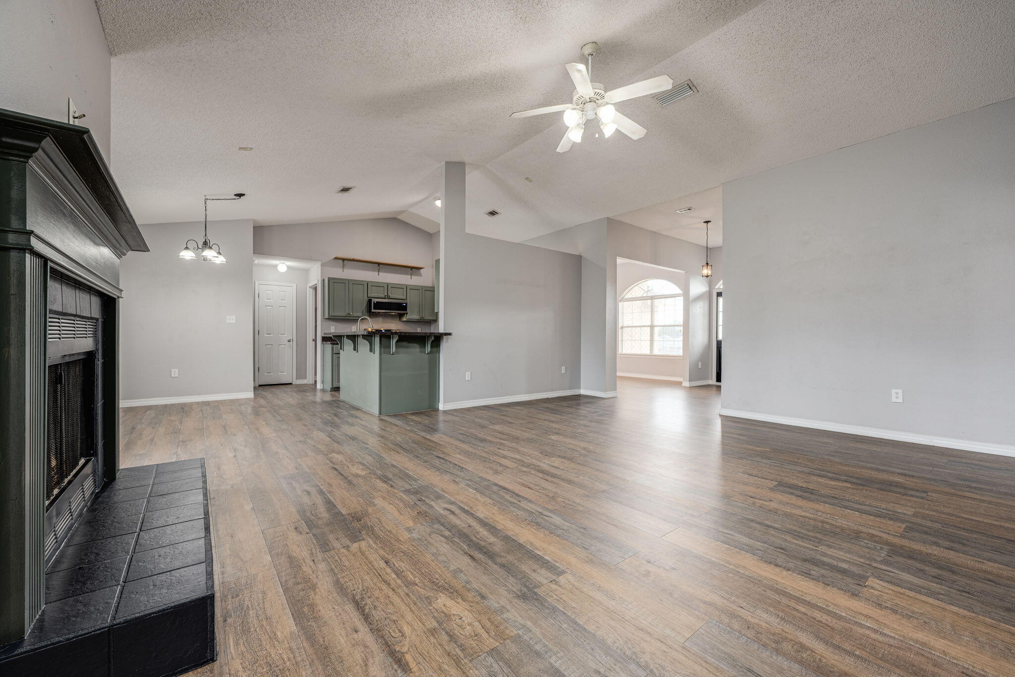 LEE FARMS PH I - Residential