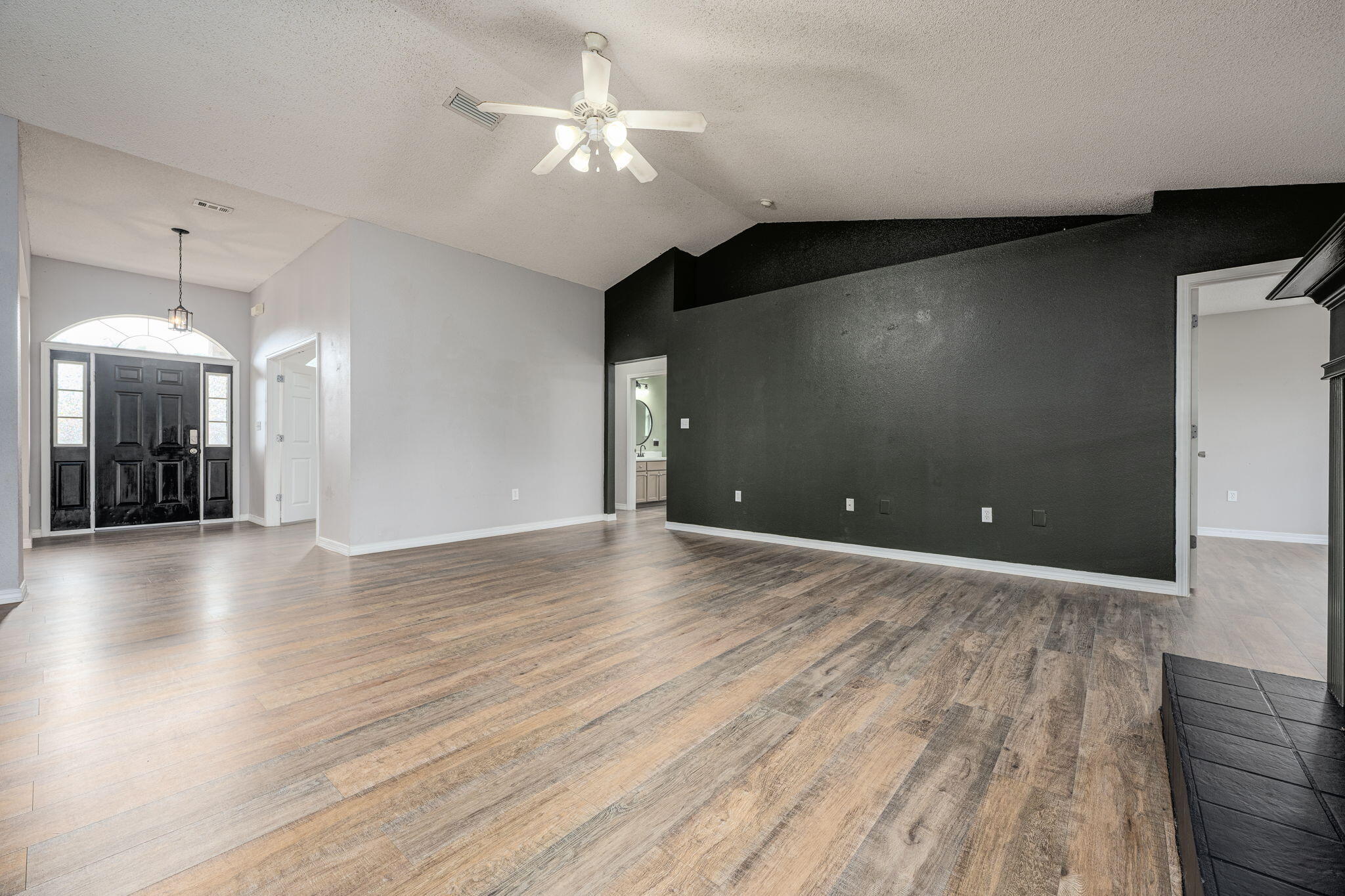 LEE FARMS PH I - Residential