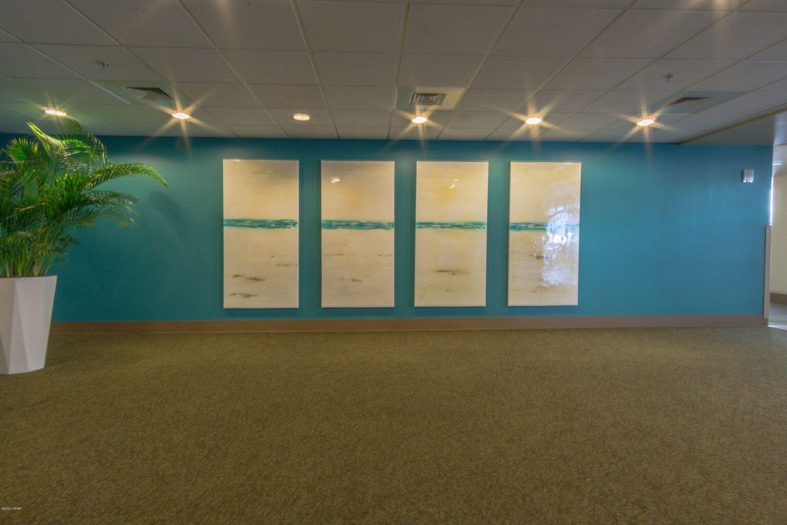 MAJESTIC BEACH TOWERS I - Residential