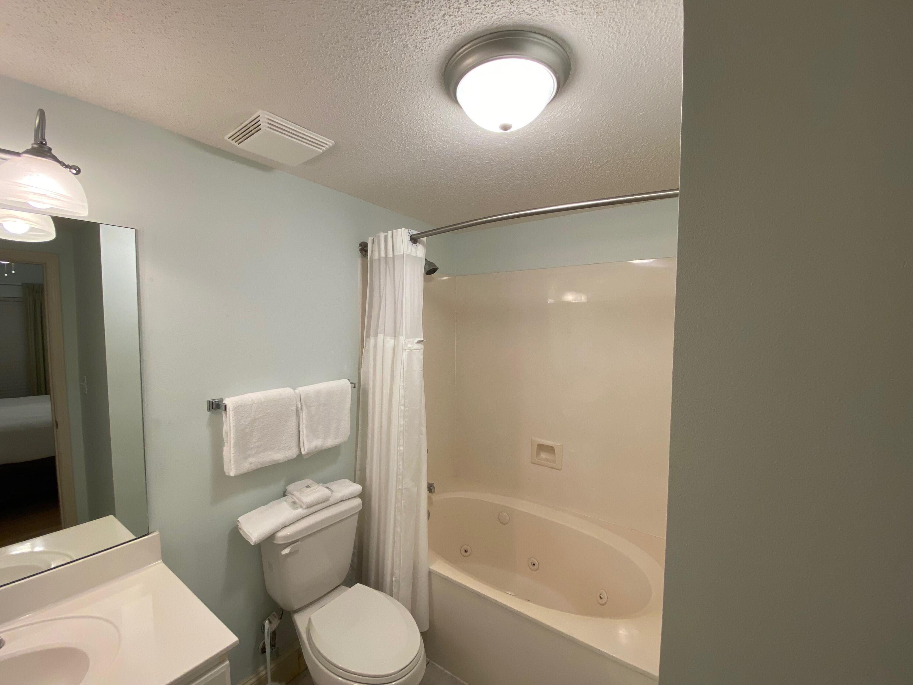 MAJESTIC BEACH TOWERS I - Residential