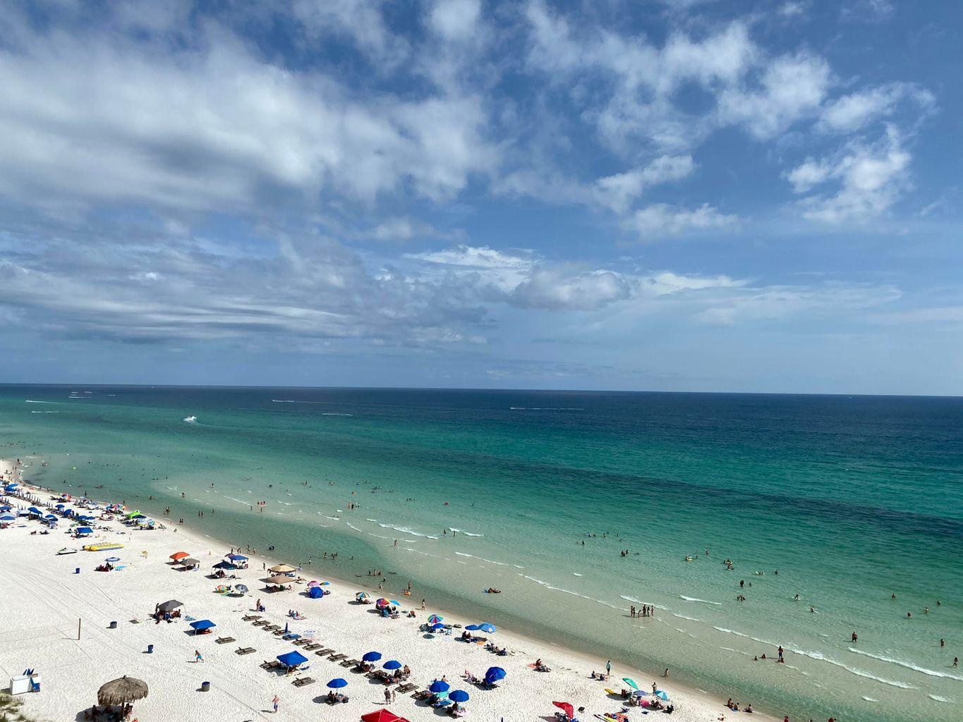 MAJESTIC BEACH TOWERS I - Residential