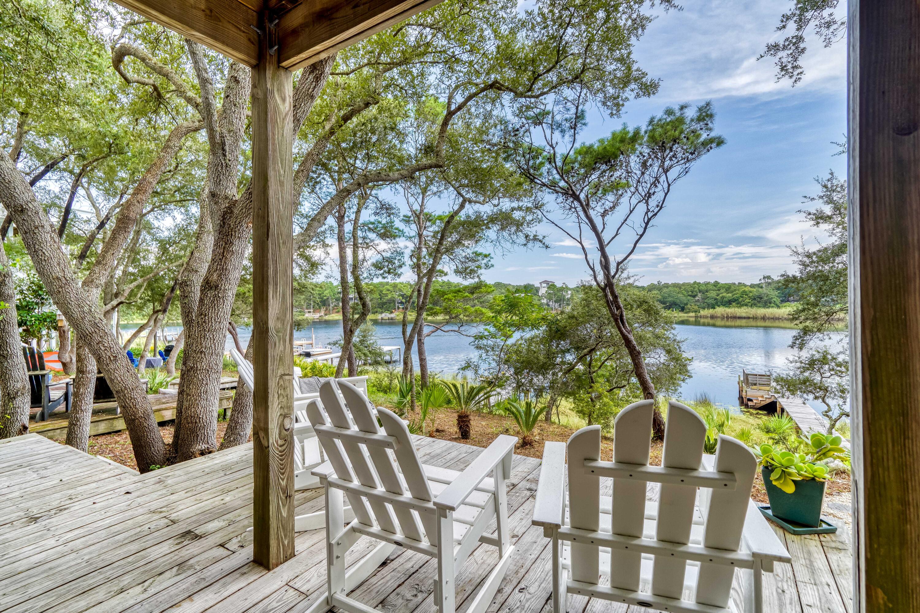 COUNTRY CABINS PH 2 - Residential