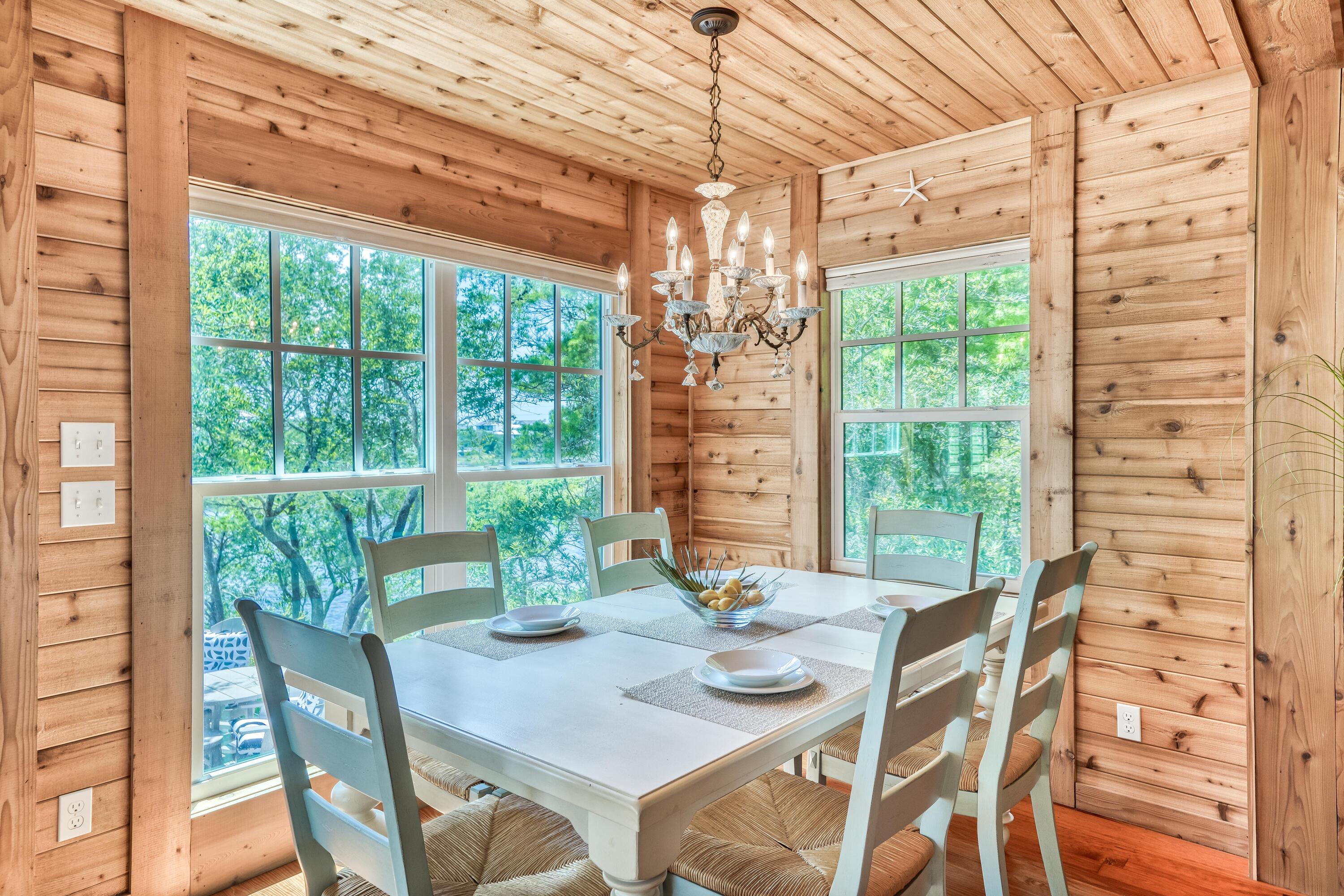 COUNTRY CABINS PH 2 - Residential