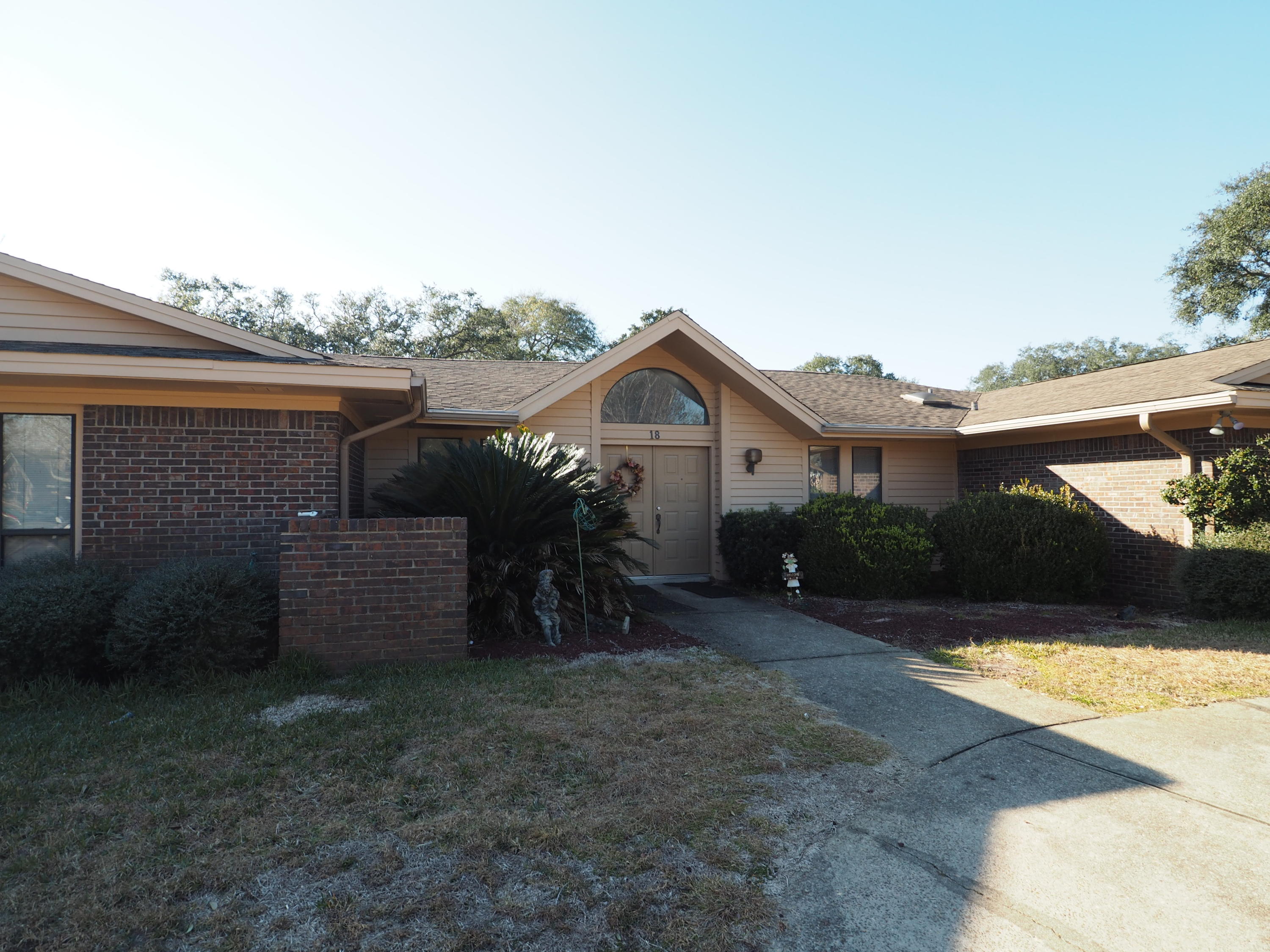 LAKE LORRAINE - Residential