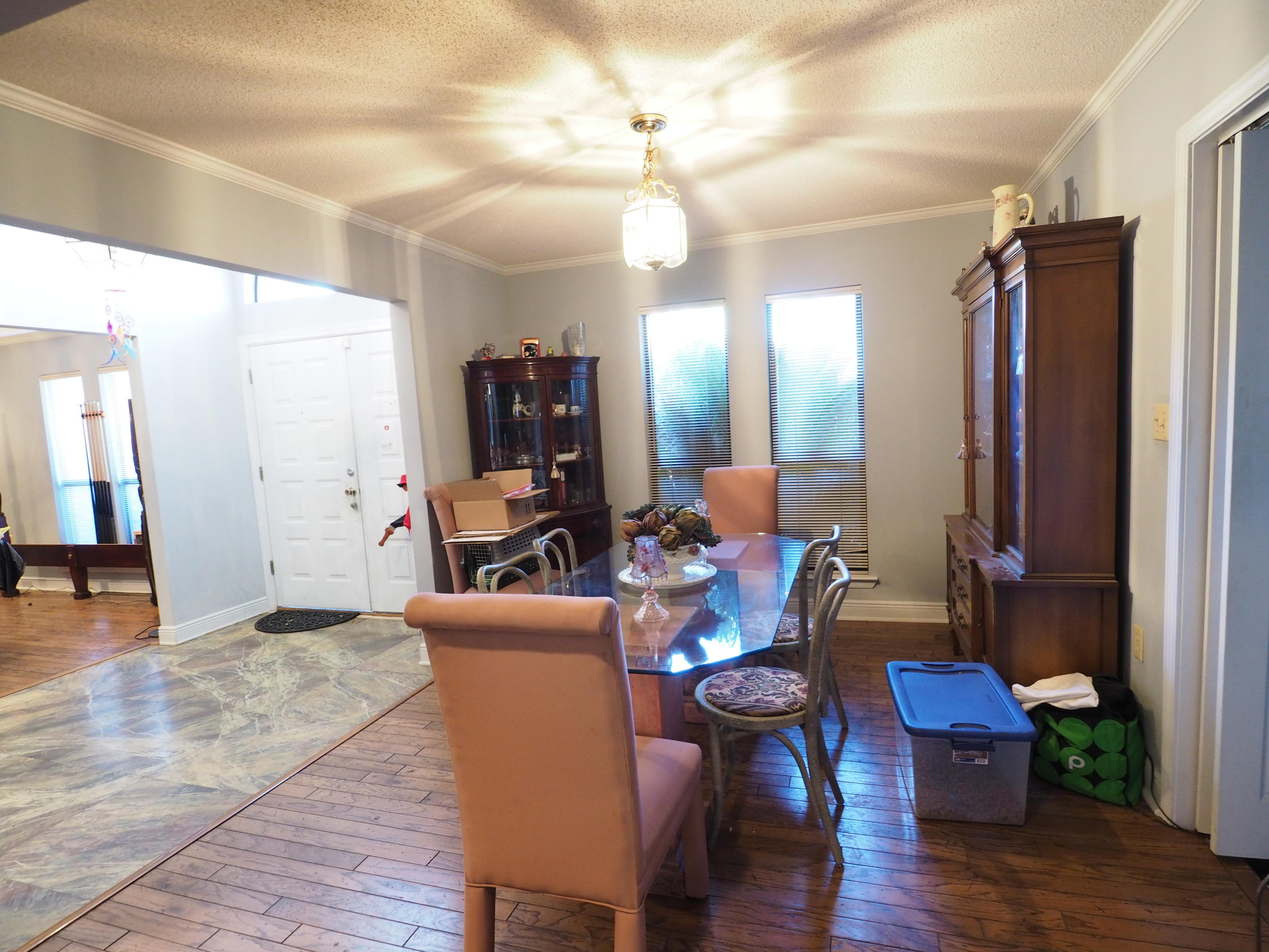 LAKE LORRAINE - Residential