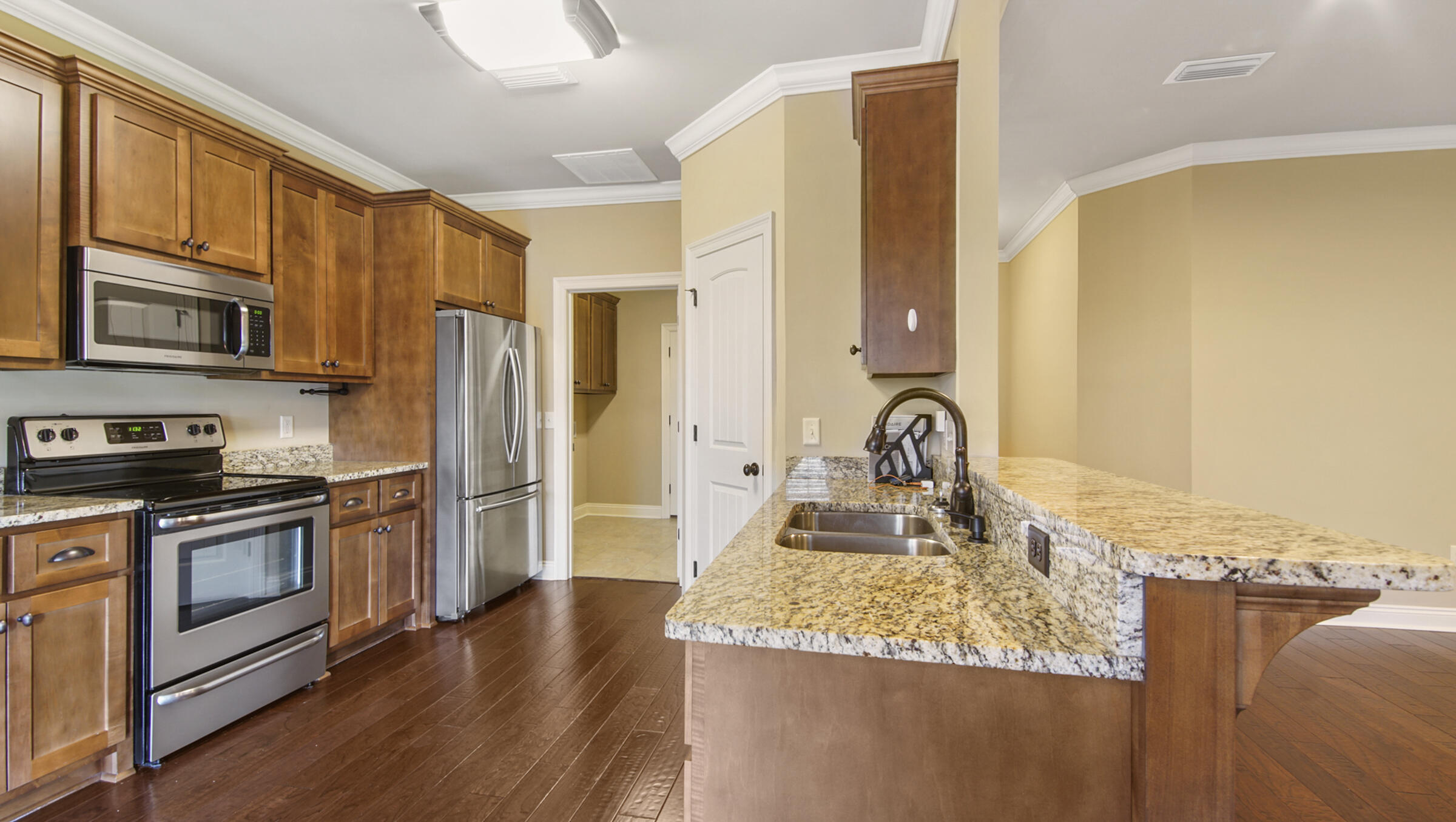 DEERFIELD ESTATES - Residential