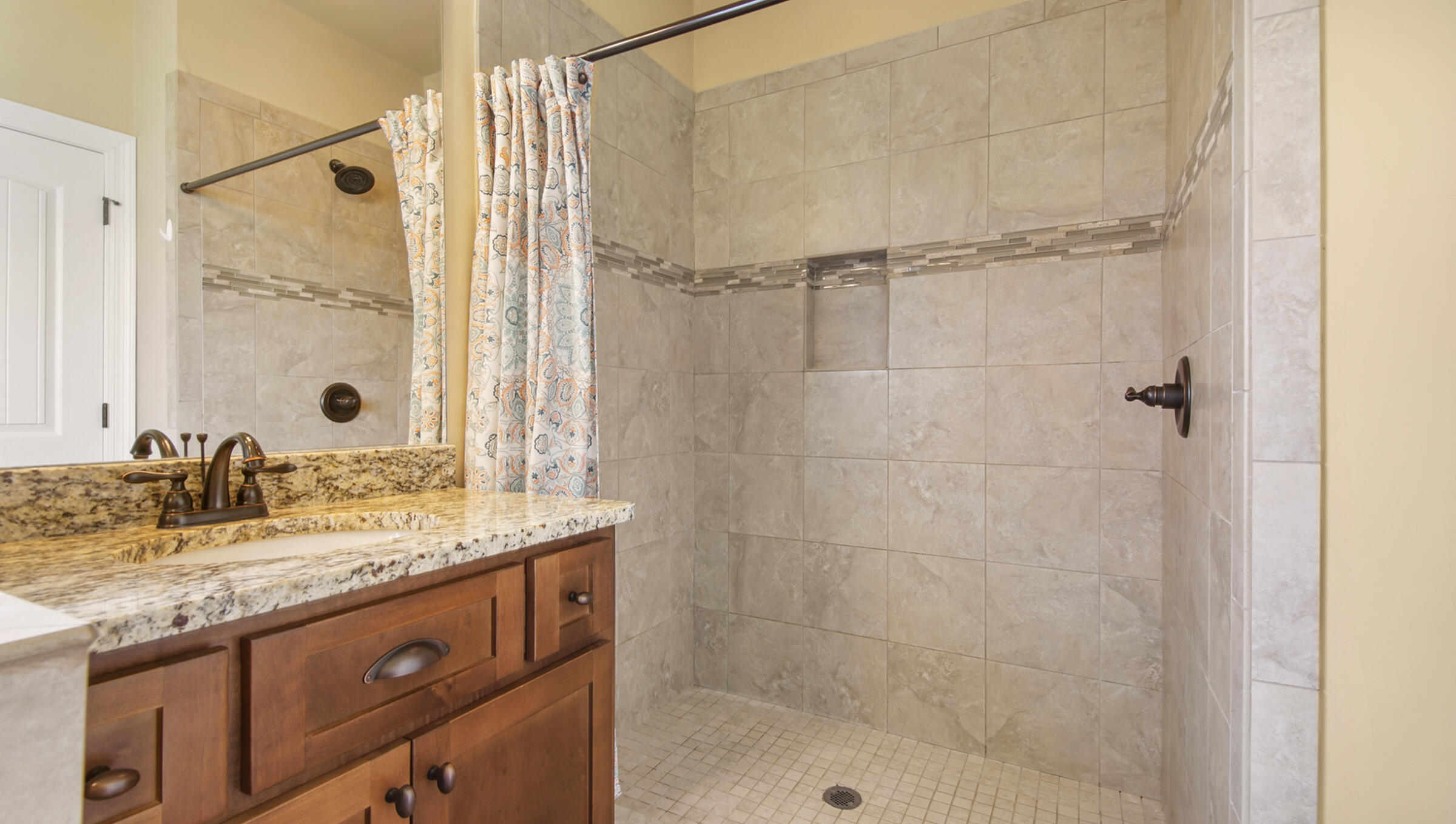 DEERFIELD ESTATES - Residential