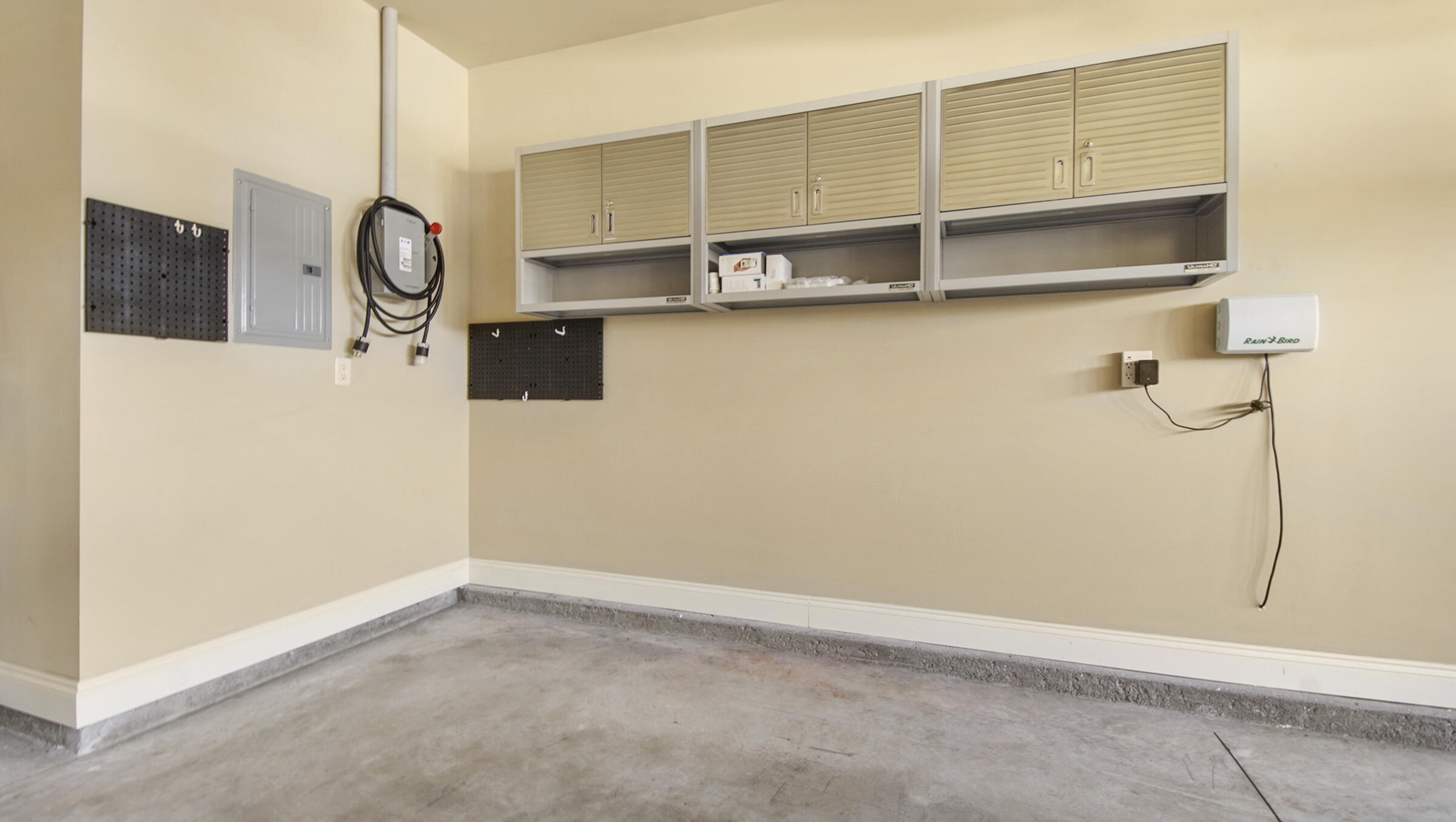 DEERFIELD ESTATES - Residential