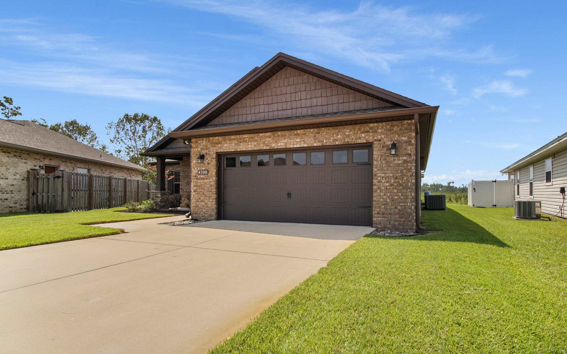 DEERFIELD ESTATES - Residential