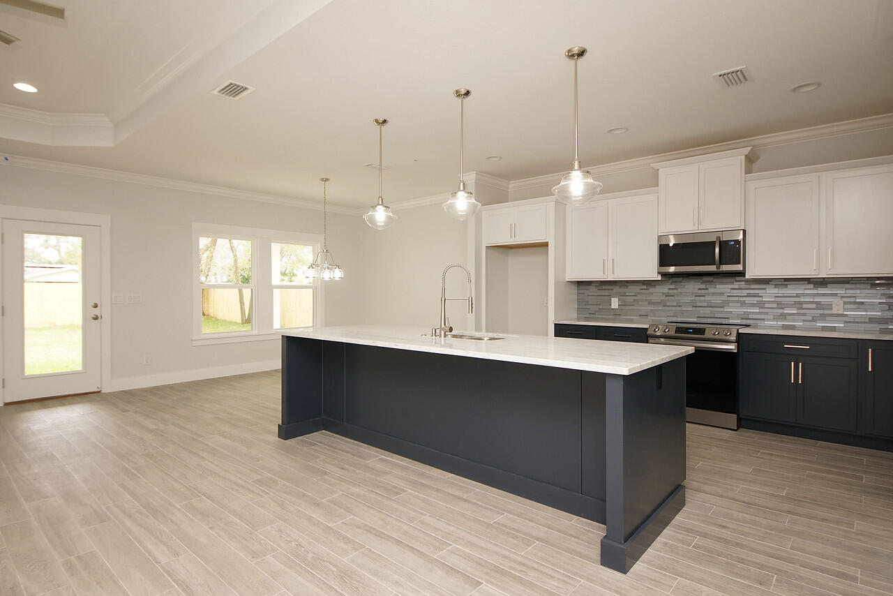 GARNIERS ADDS - Residential