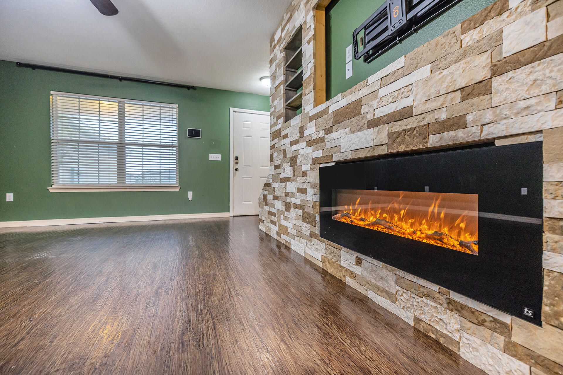 STILLWELL ESTATESLOT 80 - Residential