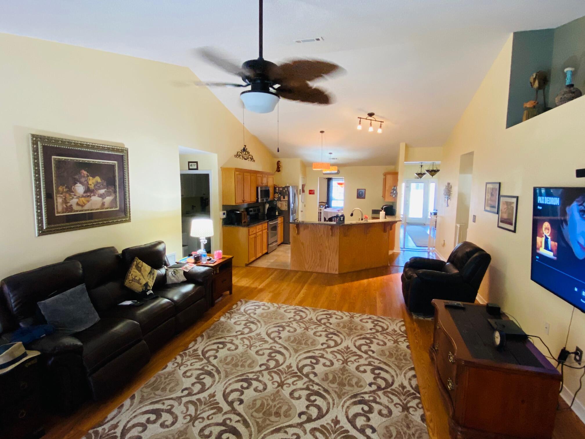 SUMMERSET - Residential