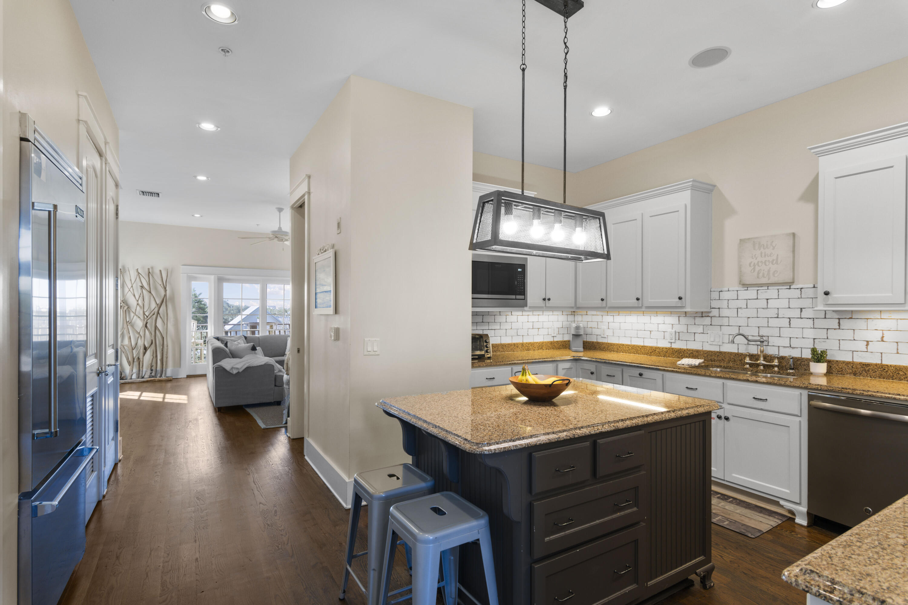 EASTERN LAKE VILLAGE - Residential
