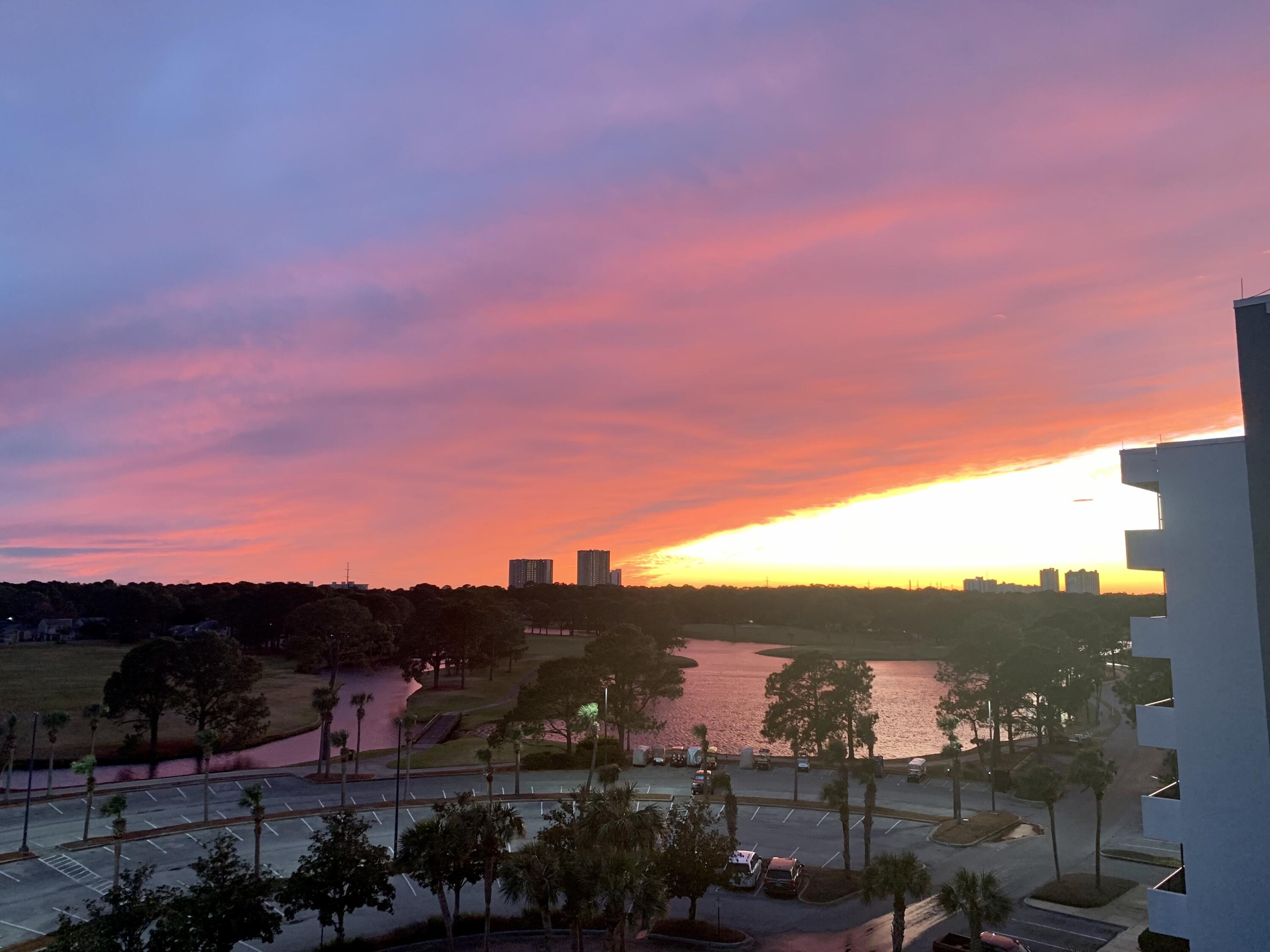 BAYSIDE CONDO SANDESTIN - Residential