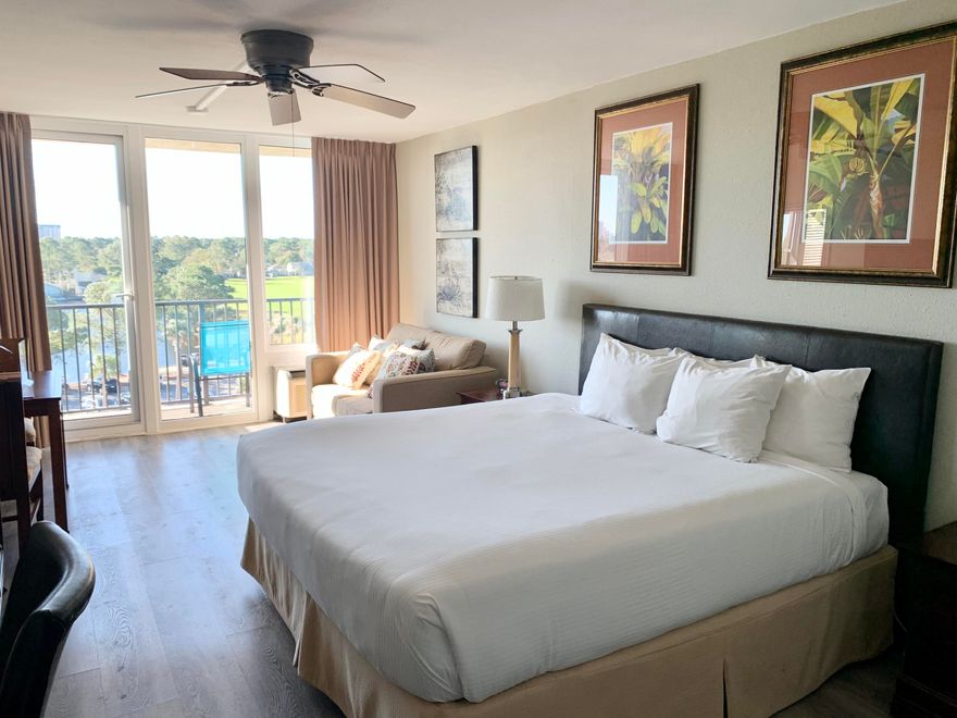 Enjoy the beautiful Links Golf Course and Resort views from this gorgeous studio condo within Sandestin Golf and Beach Resort!  The condo features king size bed, mini fridge, microwave and a Keurig coffee maker.  Tastefully decorated and updated, spacious walk-in tile shower.  This 'A' rated, corner 7th floor unit offers spectacular views of the Baytowne fireworks shows, golf course enjoyment and Choctawhatchee Bay.  Don't let this one pass you by - come enjoy all  Sandestin Golf and Beach Resort has to offer.    2021 Rental income $33,891.13