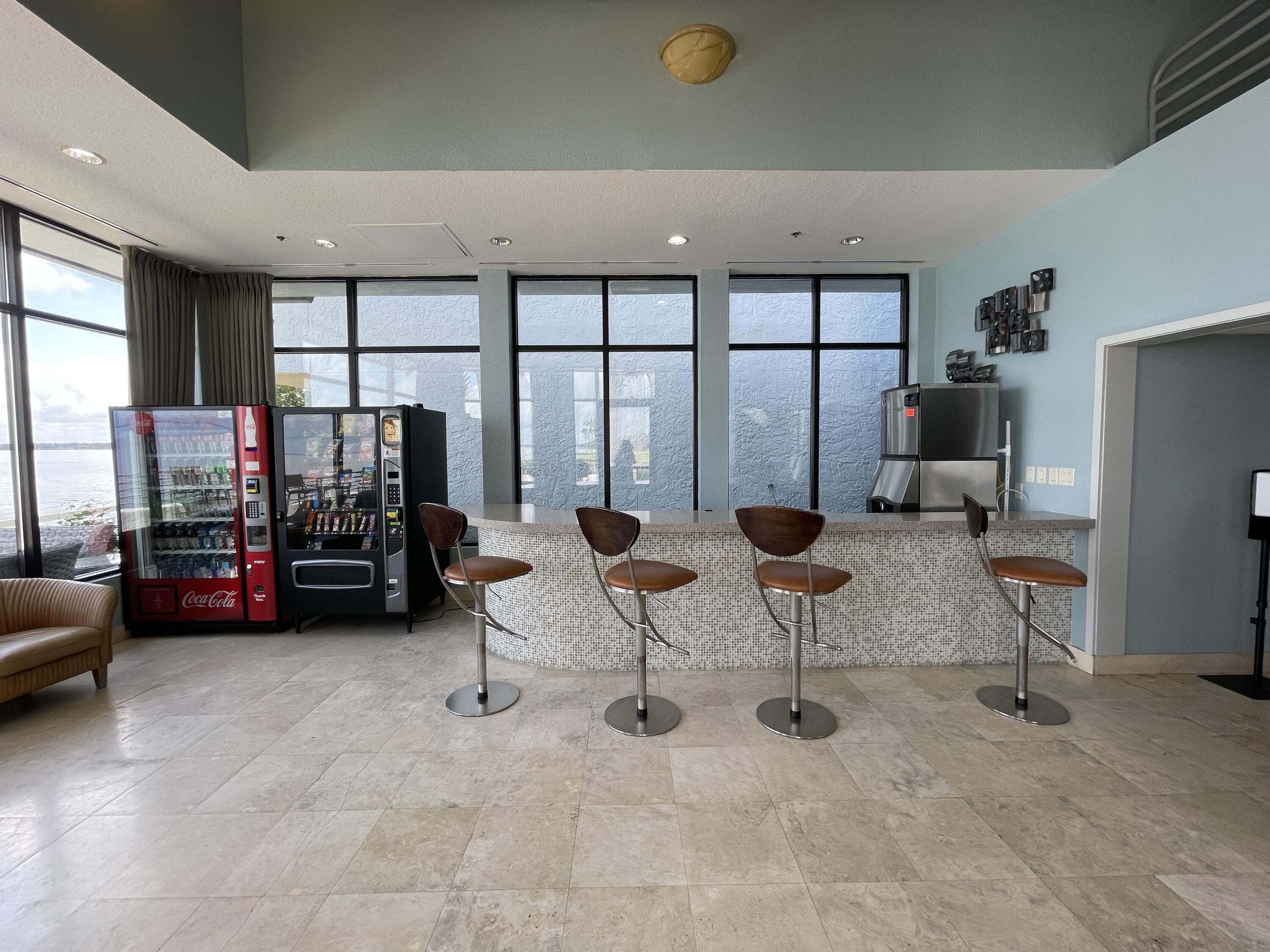 BAYSIDE CONDO SANDESTIN - Residential