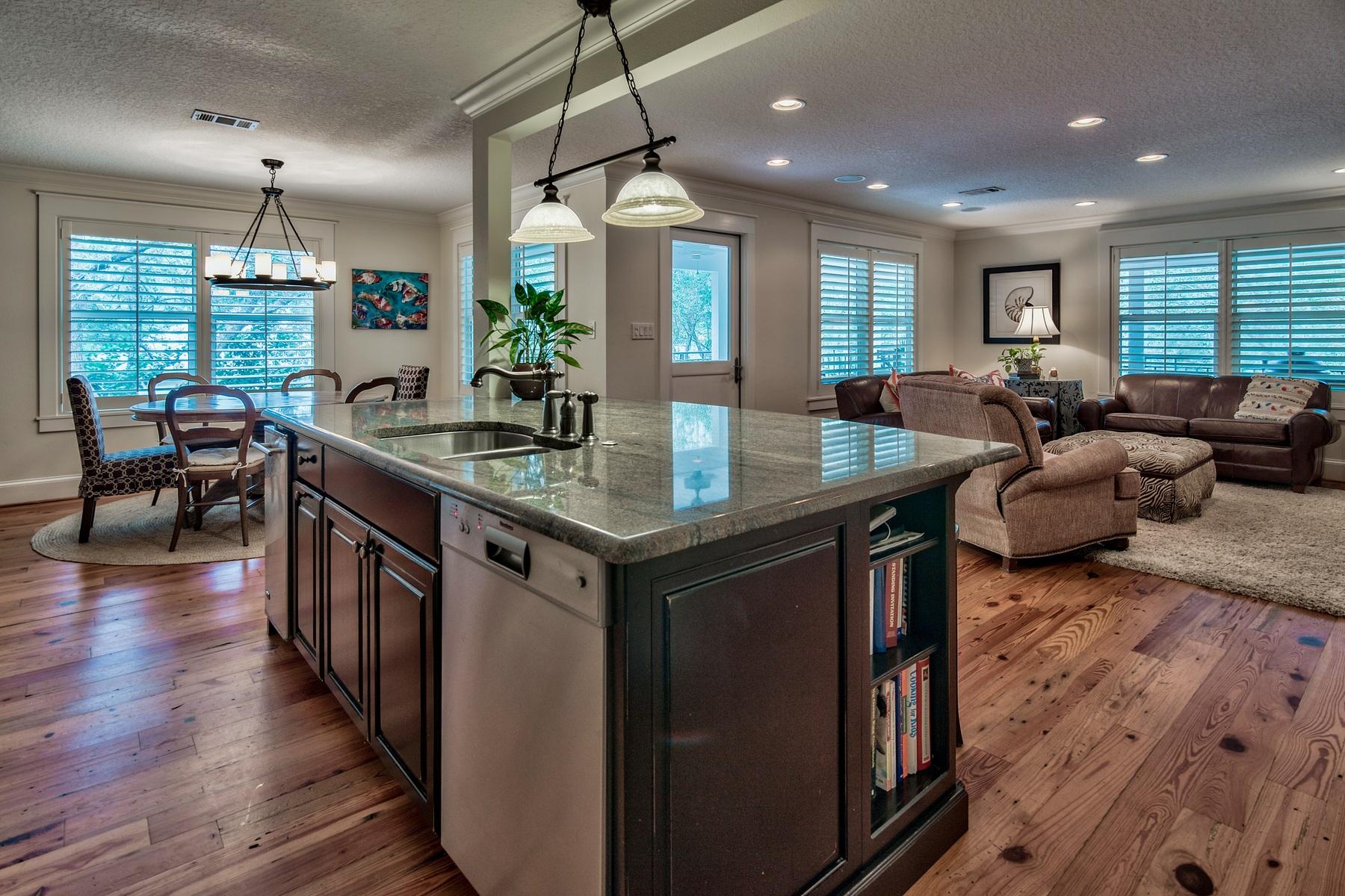 BEACH HIGHLAND 1ST ADD - Residential