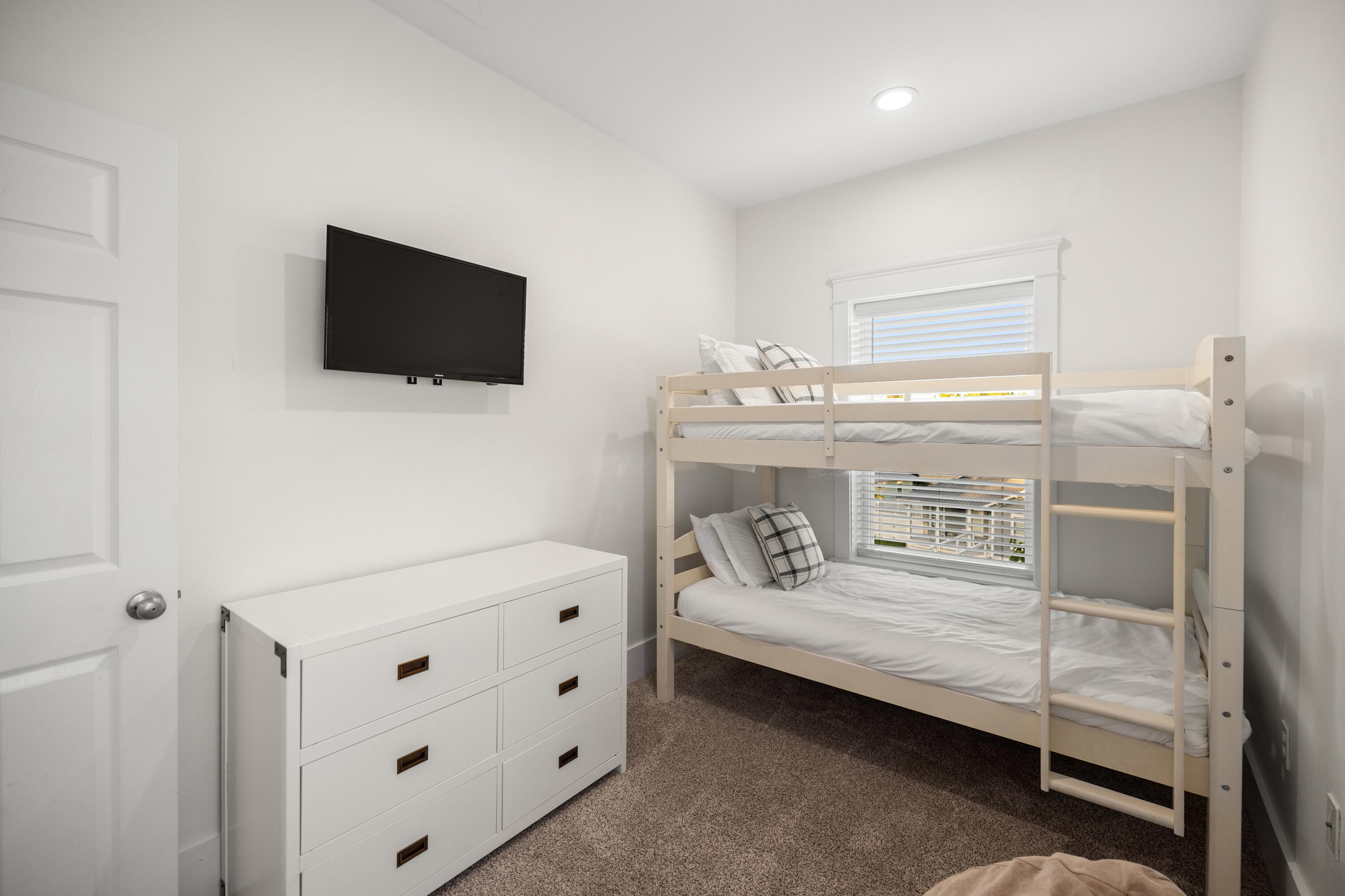 CYPRESS BREEZE PLANTATION - Residential