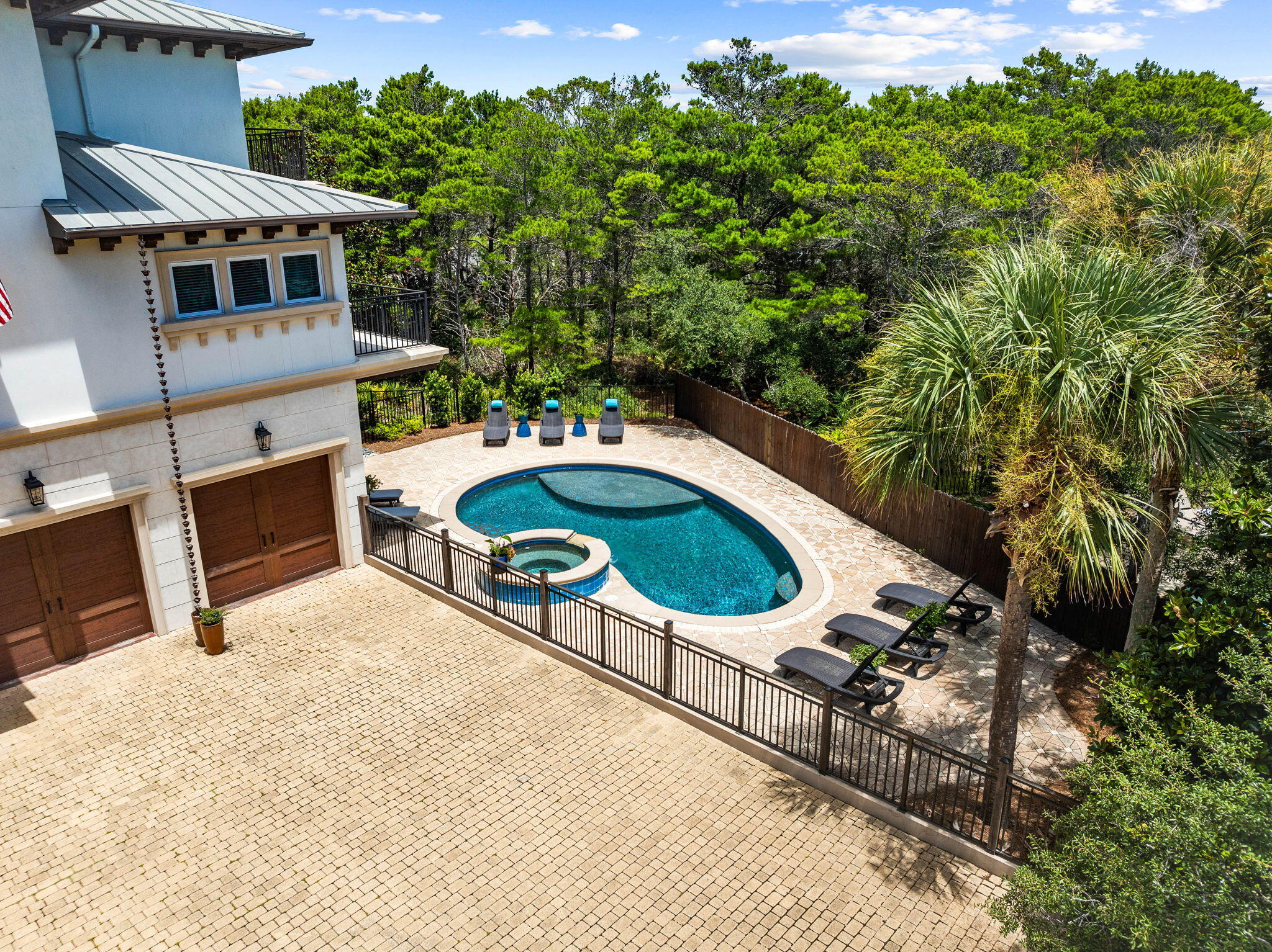 GULF TRACE - Residential