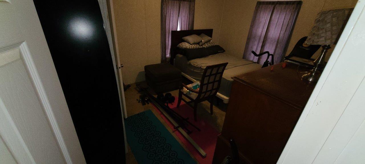 NO RECORDED SUBDIVISION - Residential