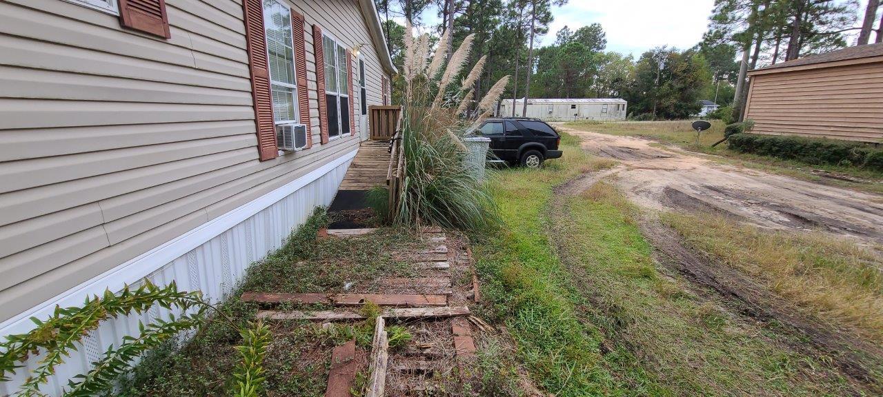 NO RECORDED SUBDIVISION - Residential