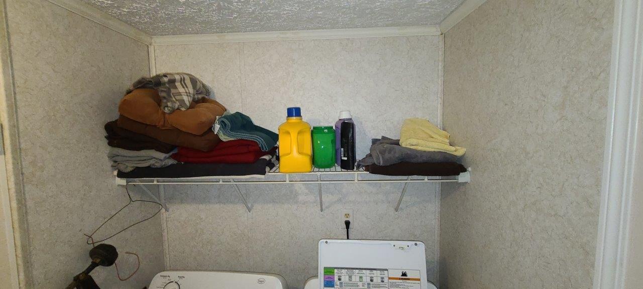 NO RECORDED SUBDIVISION - Residential