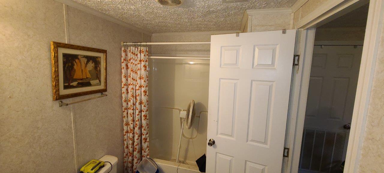 NO RECORDED SUBDIVISION - Residential